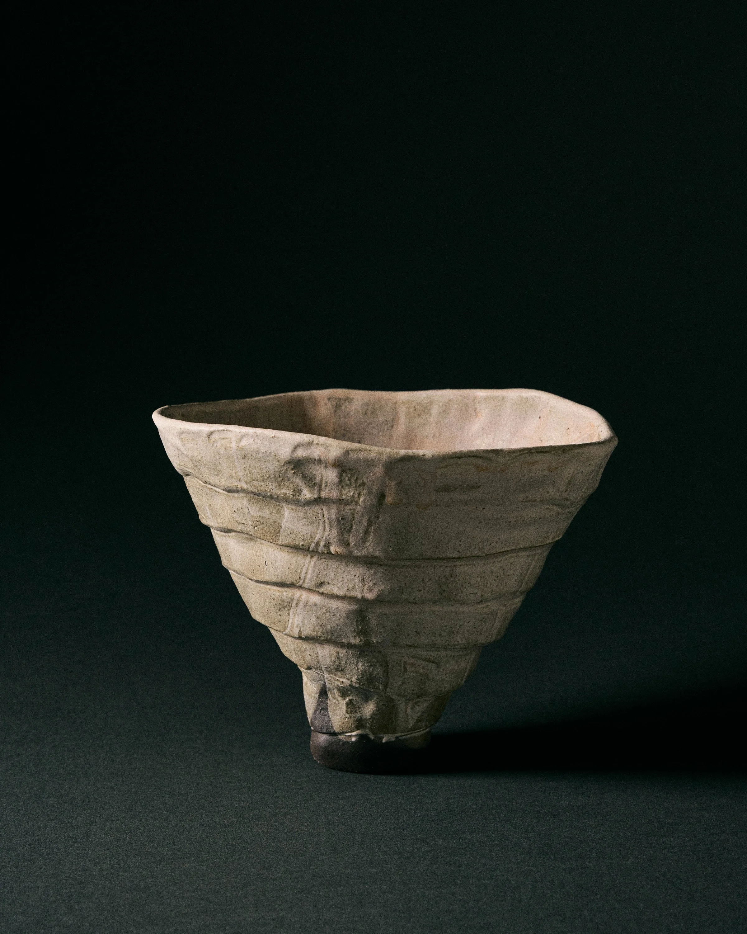 Drift-Ceramics_Natalie-Cootes_Lander-Se_Lampoluce_2026-07-10-112630_LR.jpg