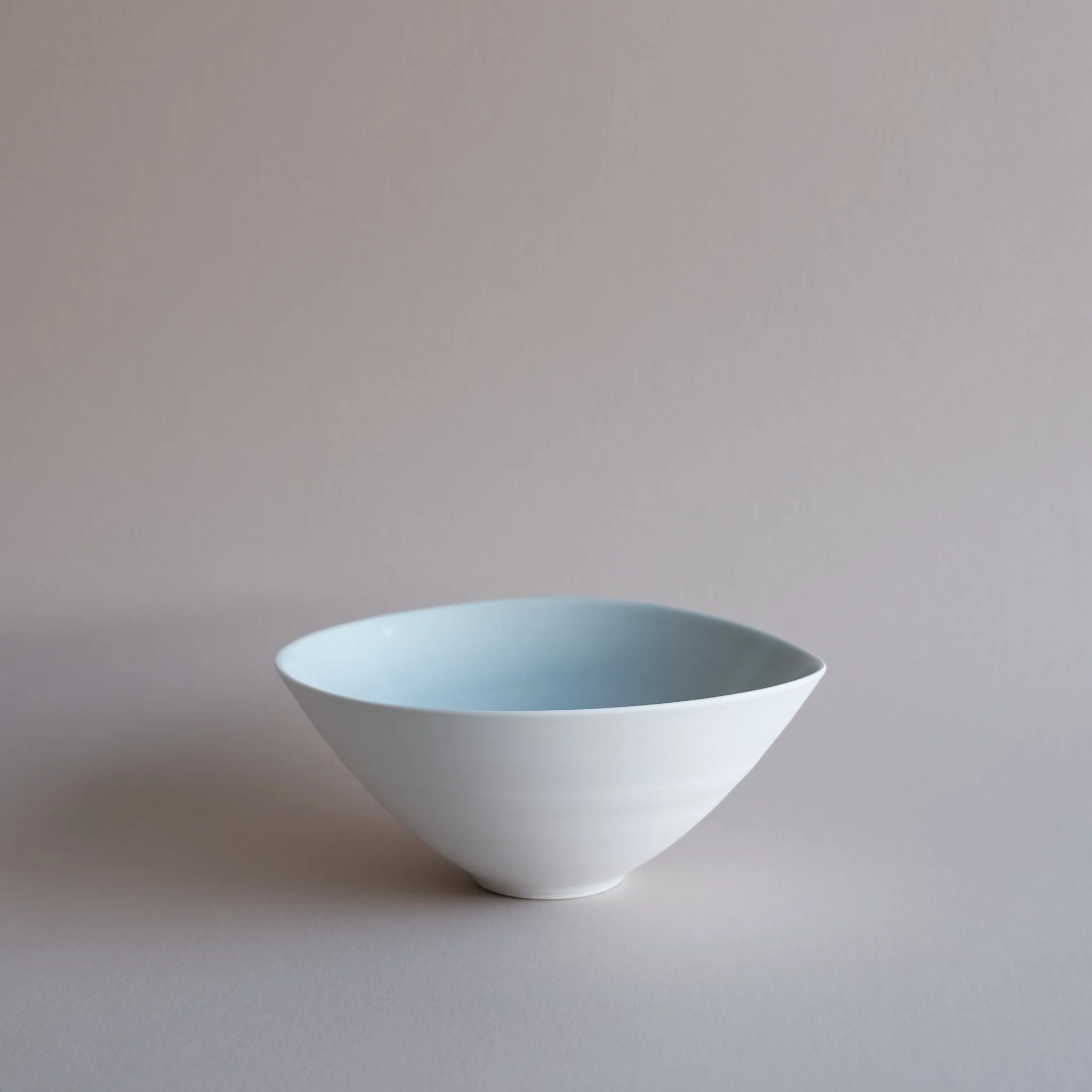 22.1.Open-form-bowl-andrew-gibson_lander-se.jpg