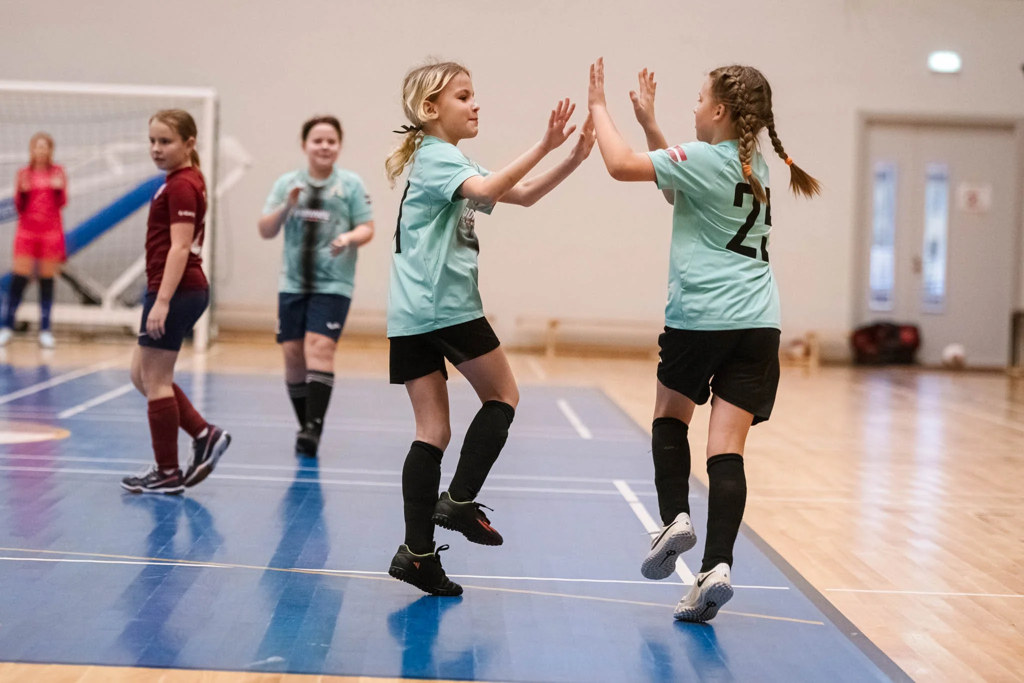WU7/8 &amp; WU11/12 Jaunatnes telpu futbols