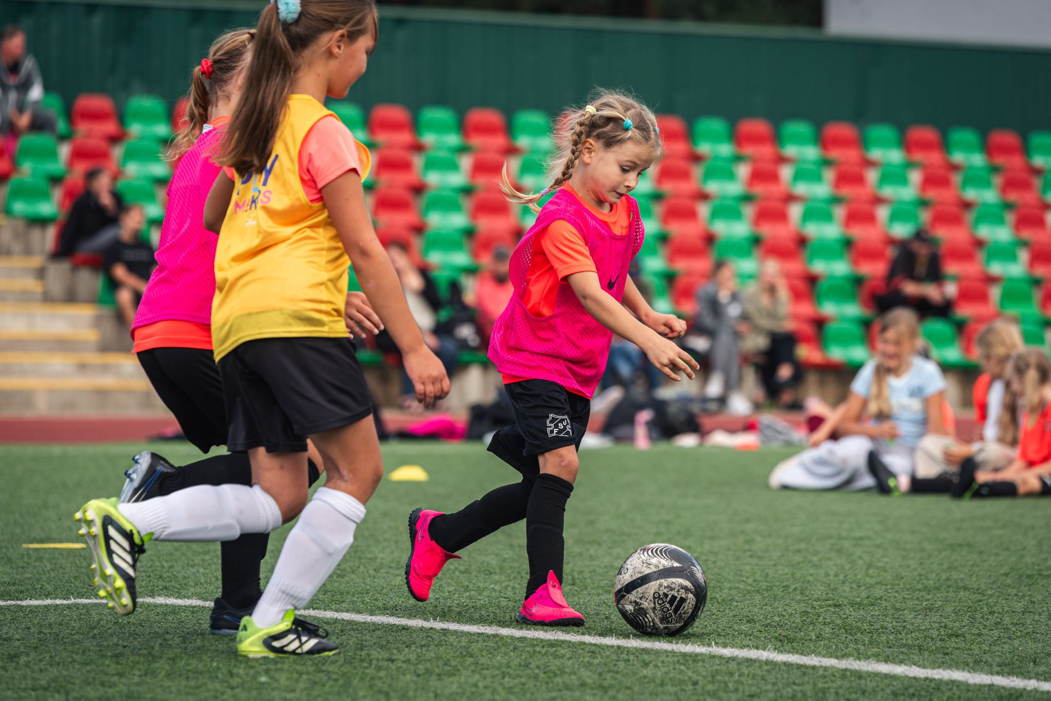 WU7/8 &amp; WU11/12 Jaunatnes futbola čempionāta otrā kārta 
