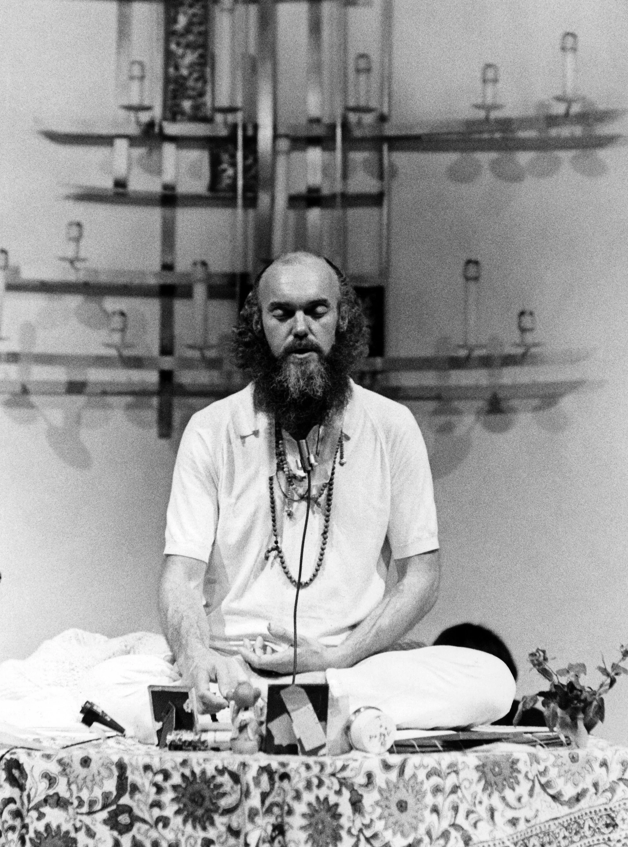   Harvard psychology professor Richard       Alpert       after he took LSD and remaned himself    Ram Dass   
