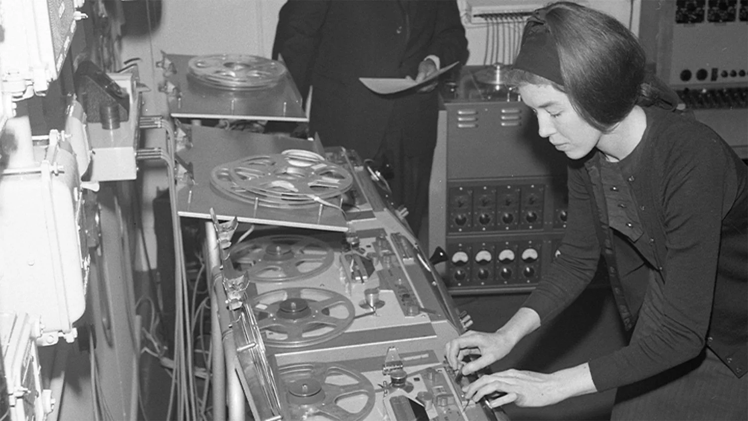   I couldn’t find a picture of Rose Hoffer, Hermina Browne or Helen Bonny  in the 1950s so please settle for Delia Derbyshire making one of the earliest and greatest pieces of electronic music in 1962   