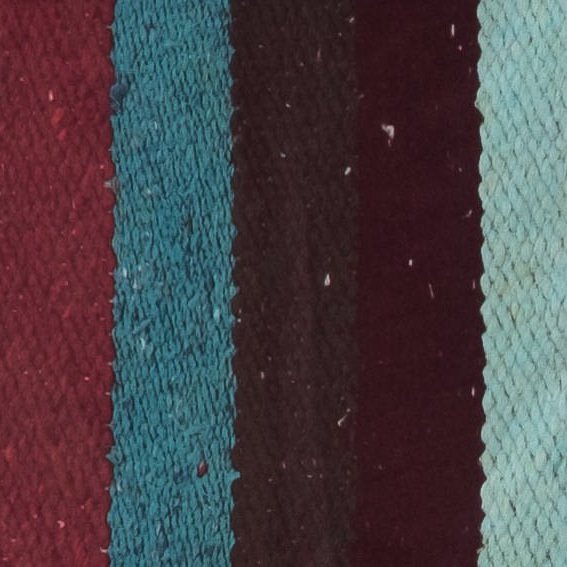 Ebony & Ivory Scarves: Longscarf Frida, Oversize Schal im traditionellen, mexikanischen Muster in in Rot und Blau-Tönen