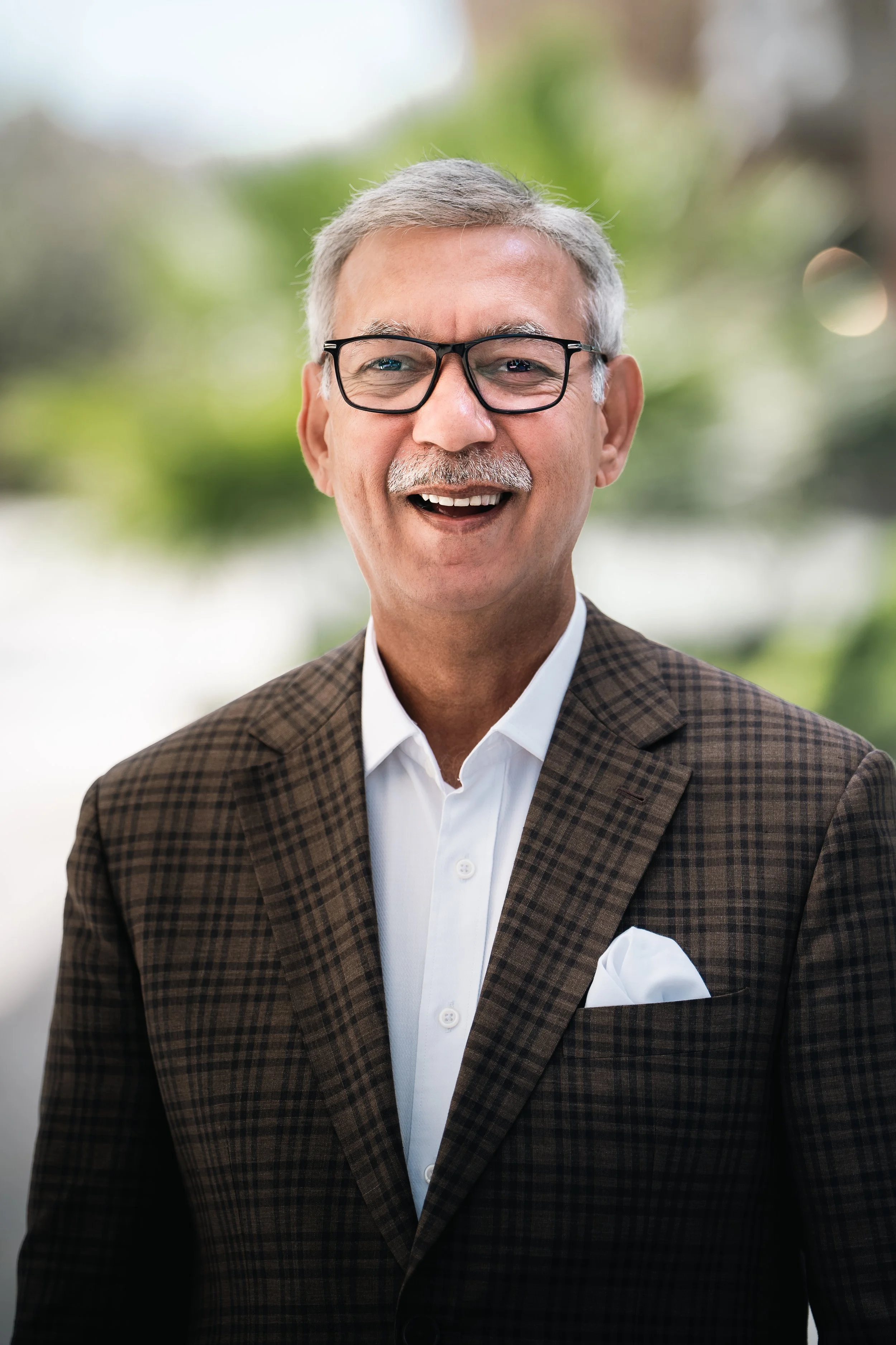 Farrukh Iqbal-07240.jpg