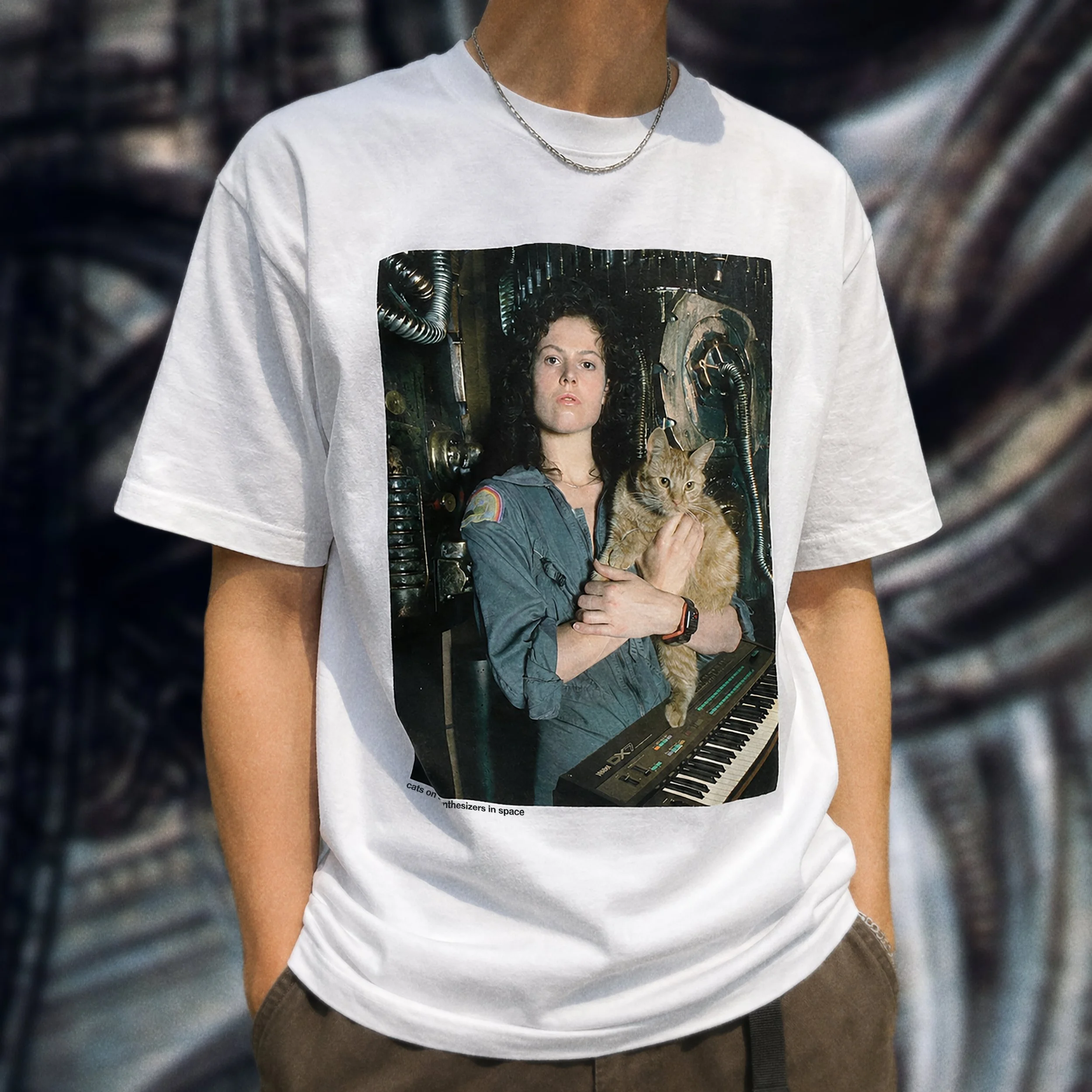 alien tee demo 1.2 square.jpg