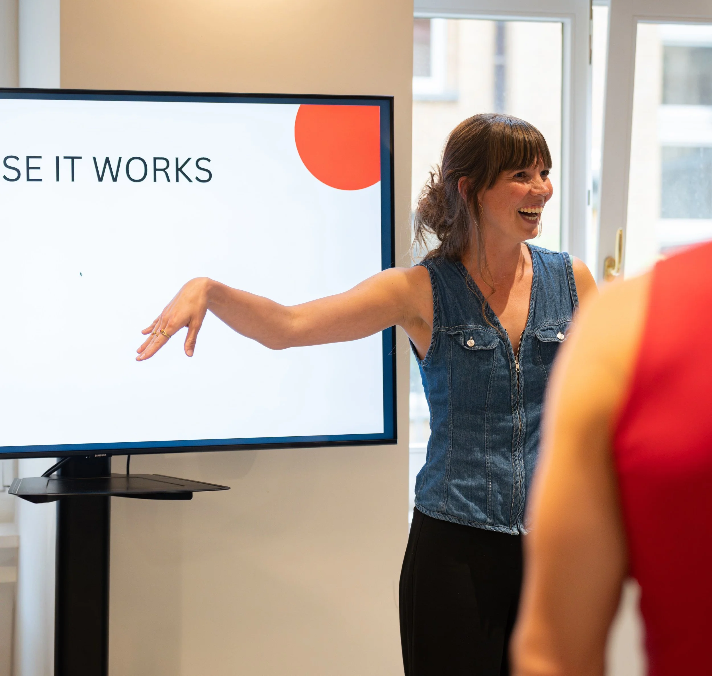 VOICE – Public Speaking & LinkedIn Strategy for Entrepreneurs
