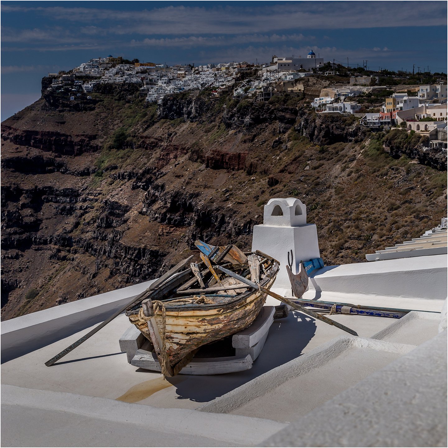 Santorini. Boat Wreck.jpg