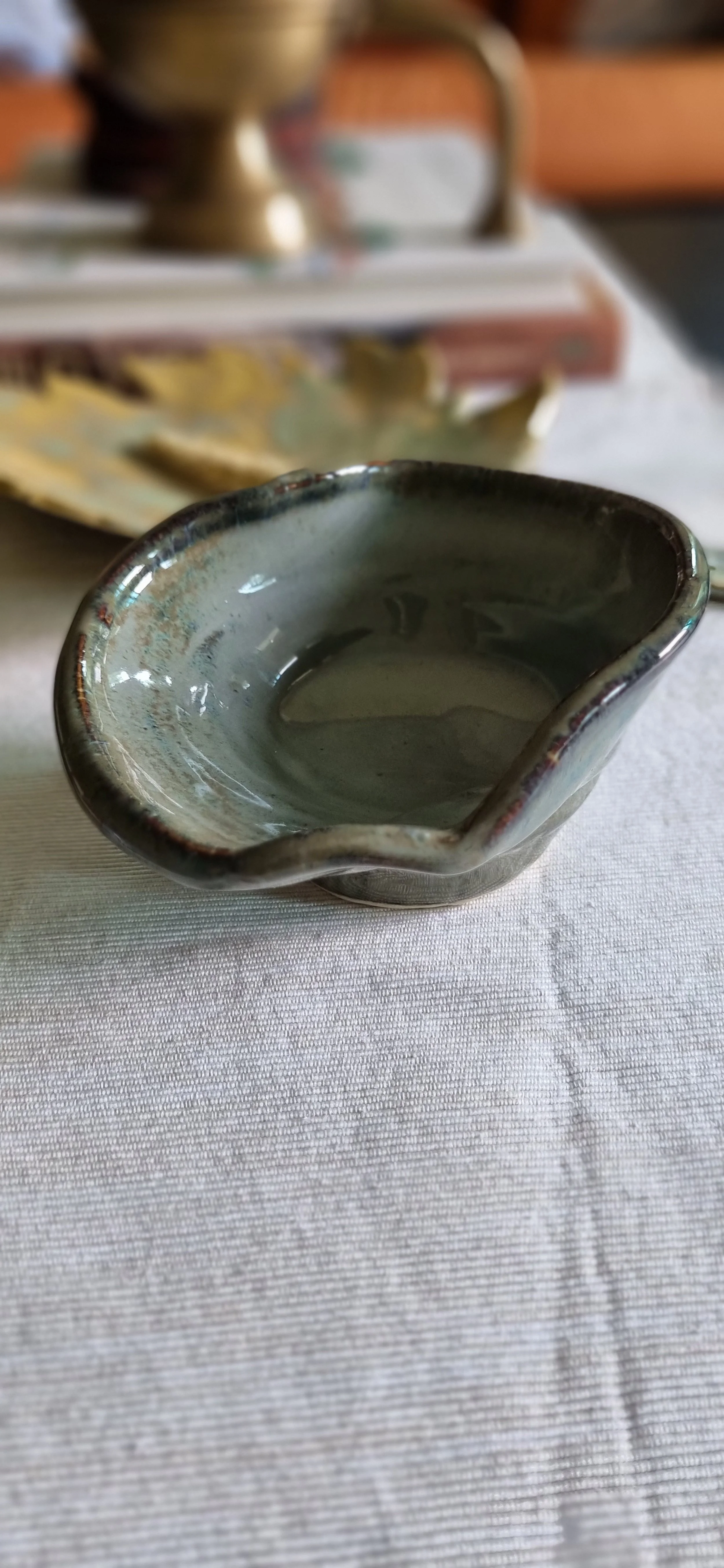 artstudioaparna-organic-shaped-ceramic-bowl-2-2.jpg