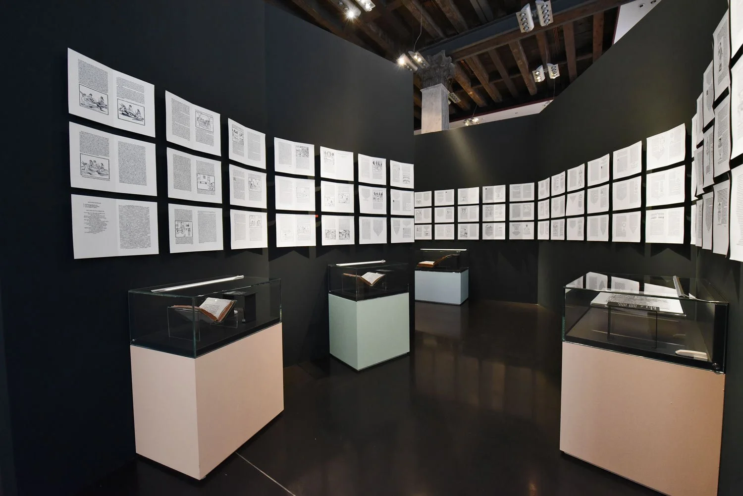Aldo Manuzio Gallerie dell'Accademia — STUDIO FLUDD