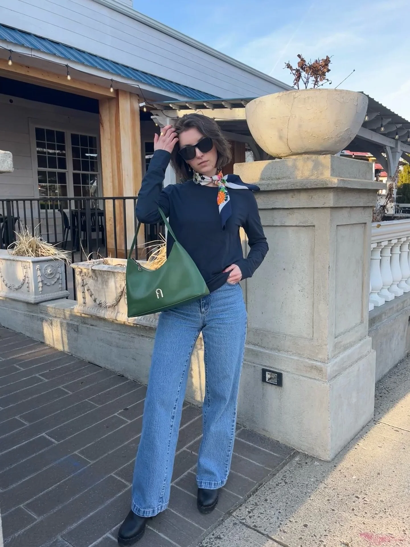 Organic cotton brand rec @theclassictshirt 🌱

They are a Los Angeles-based, family-run brand making T-shirts from premium organic cotton.

Such a staple basics brand. Super comfortable, well made and easy to dress up or down!

kindly gifted 💙