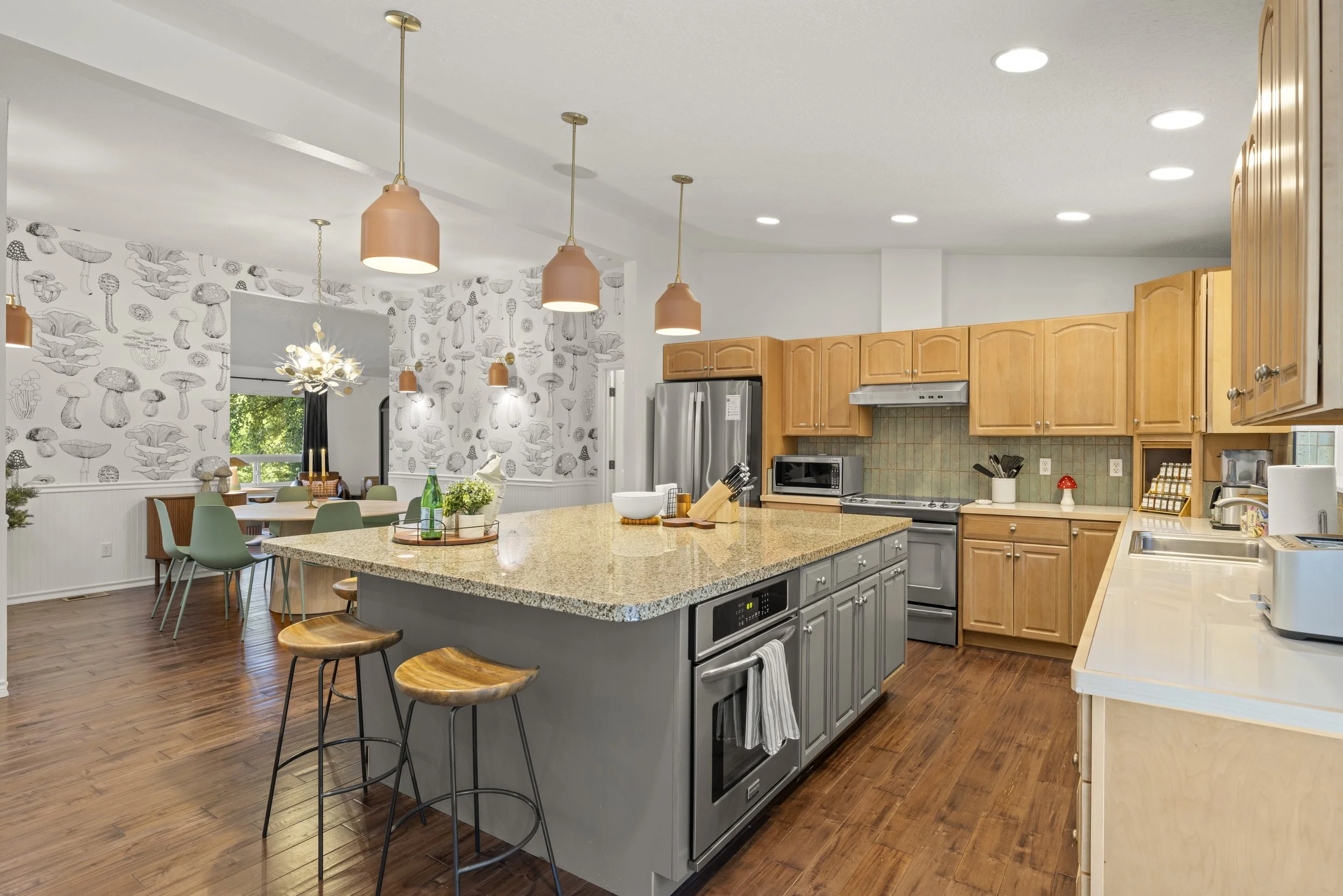 4 Pear Blossom Dr-27.jpg