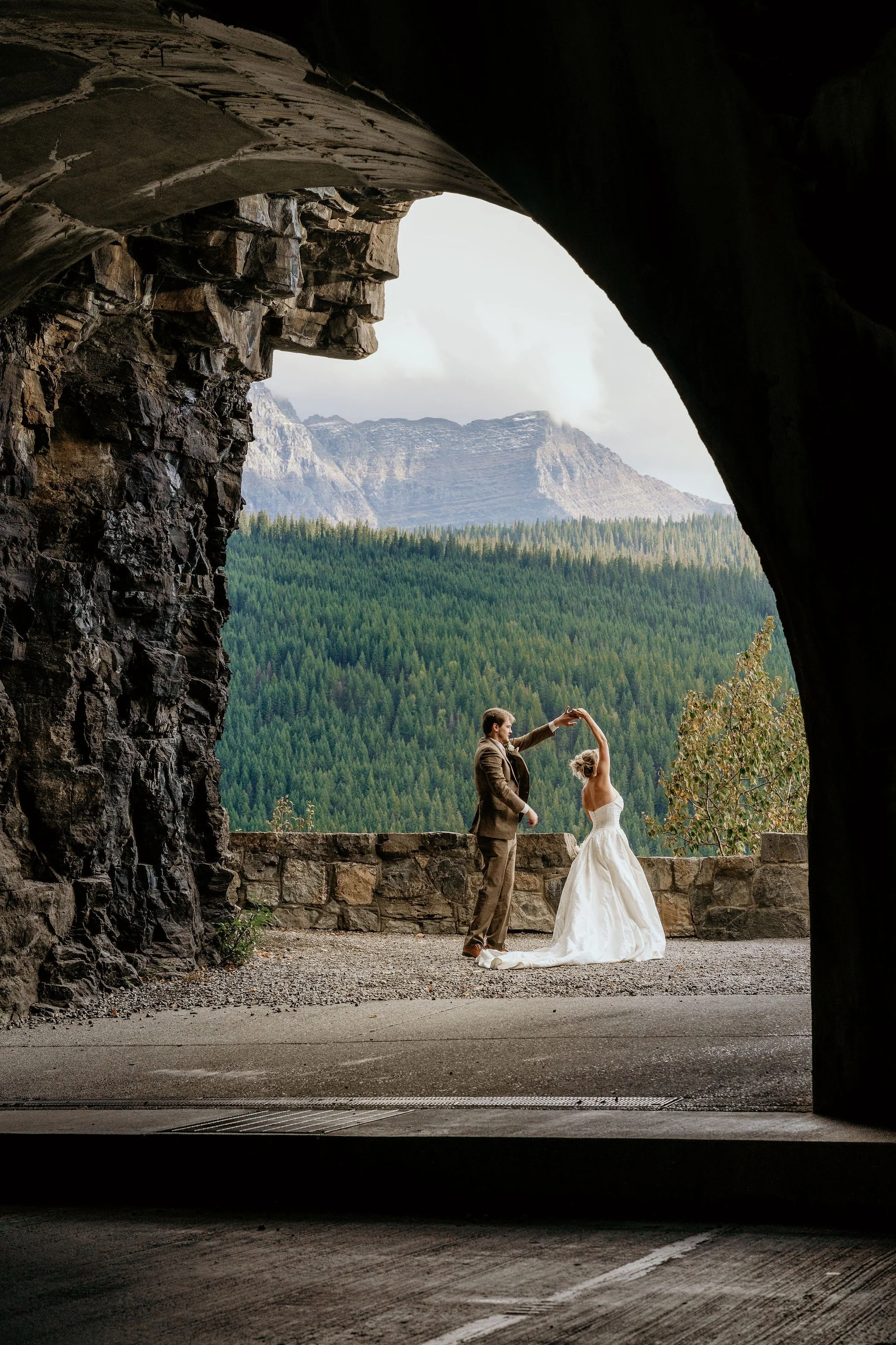 MONTANA_ELOPEMENT_COLLECTIVE_HOPEANDTIM-44.jpg