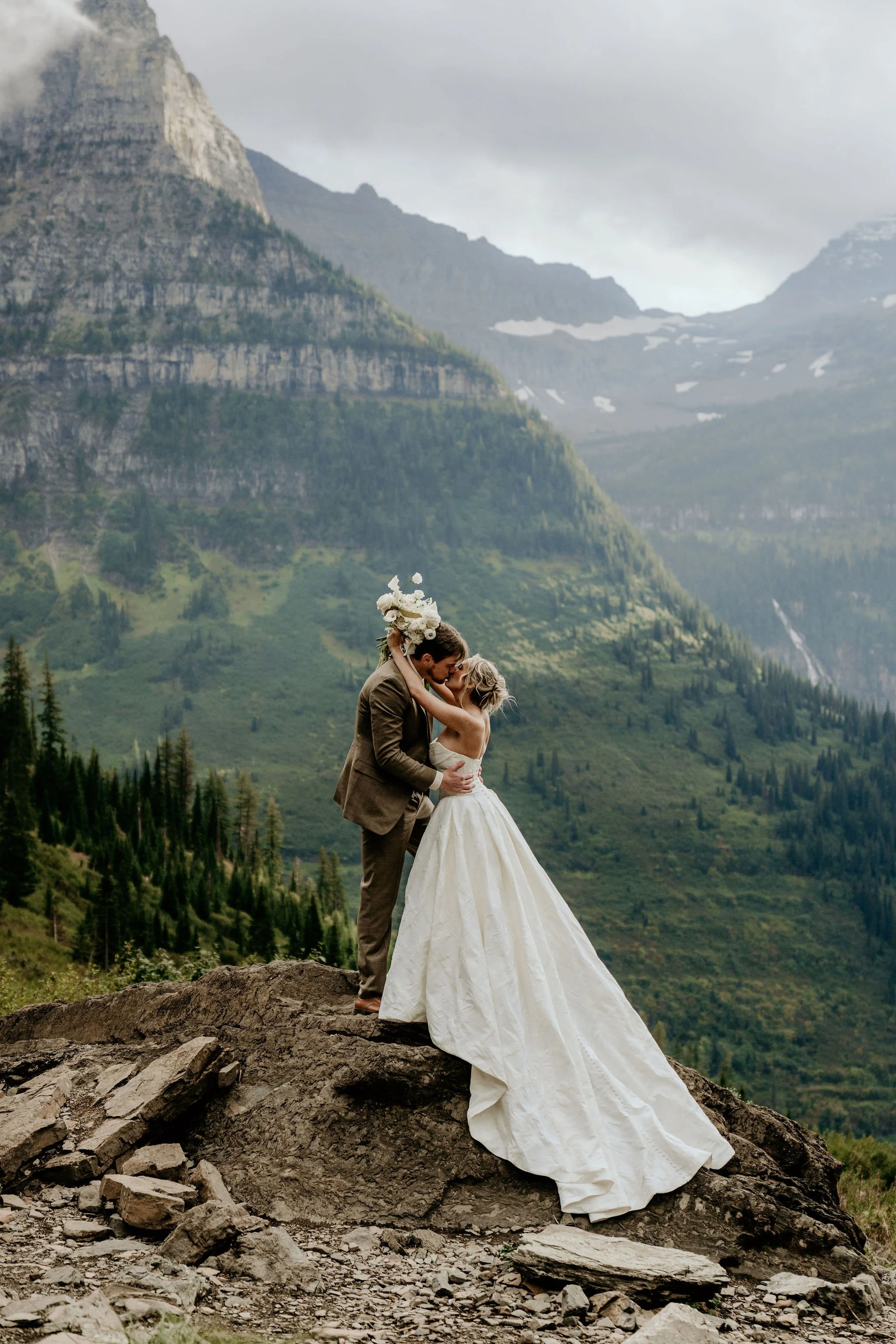 MONTANA_ELOPEMENT_COLLECTIVE_HOPEANDTIM-39.jpg