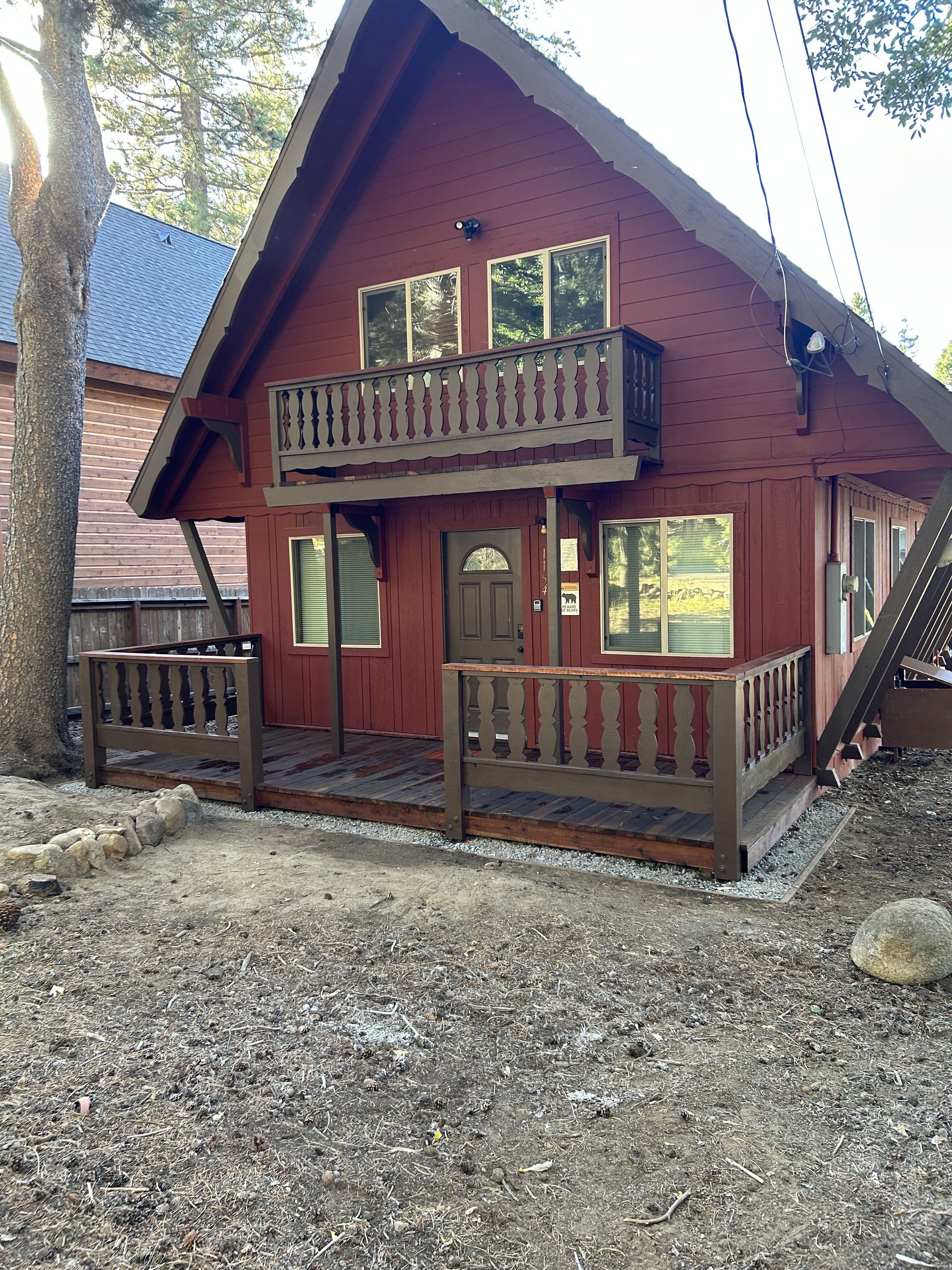 Deck construction in south lake Tahoe Roots to rooftops general contractor