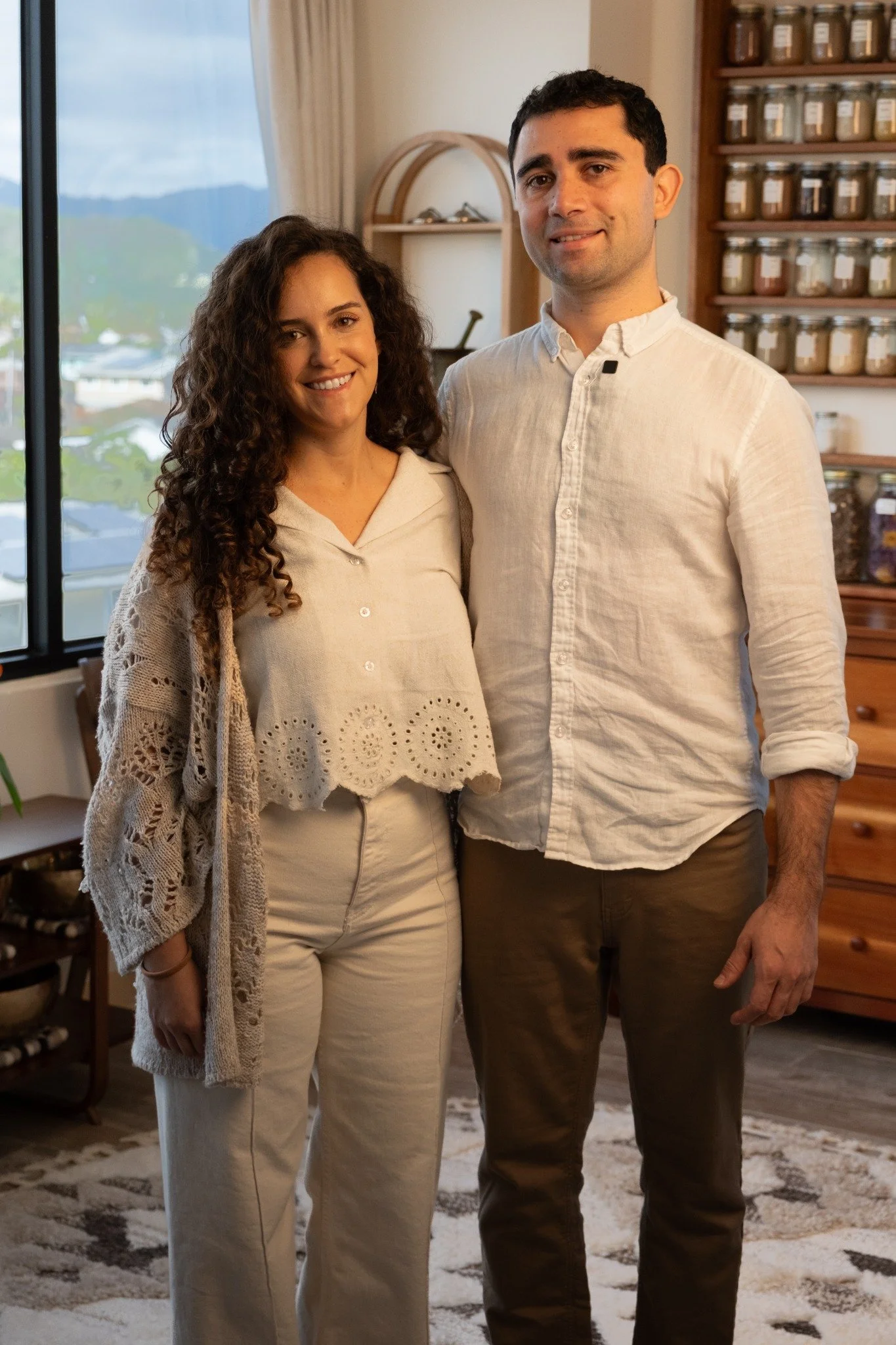 Júlia Cabizuca and Bryce Delmar, co-founders of Ayurveda Wellness Hawaiʻi