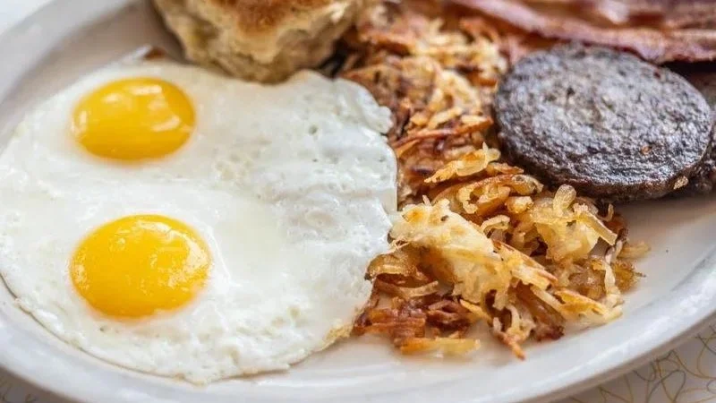 An American breakfast at Paris Coffee Shop