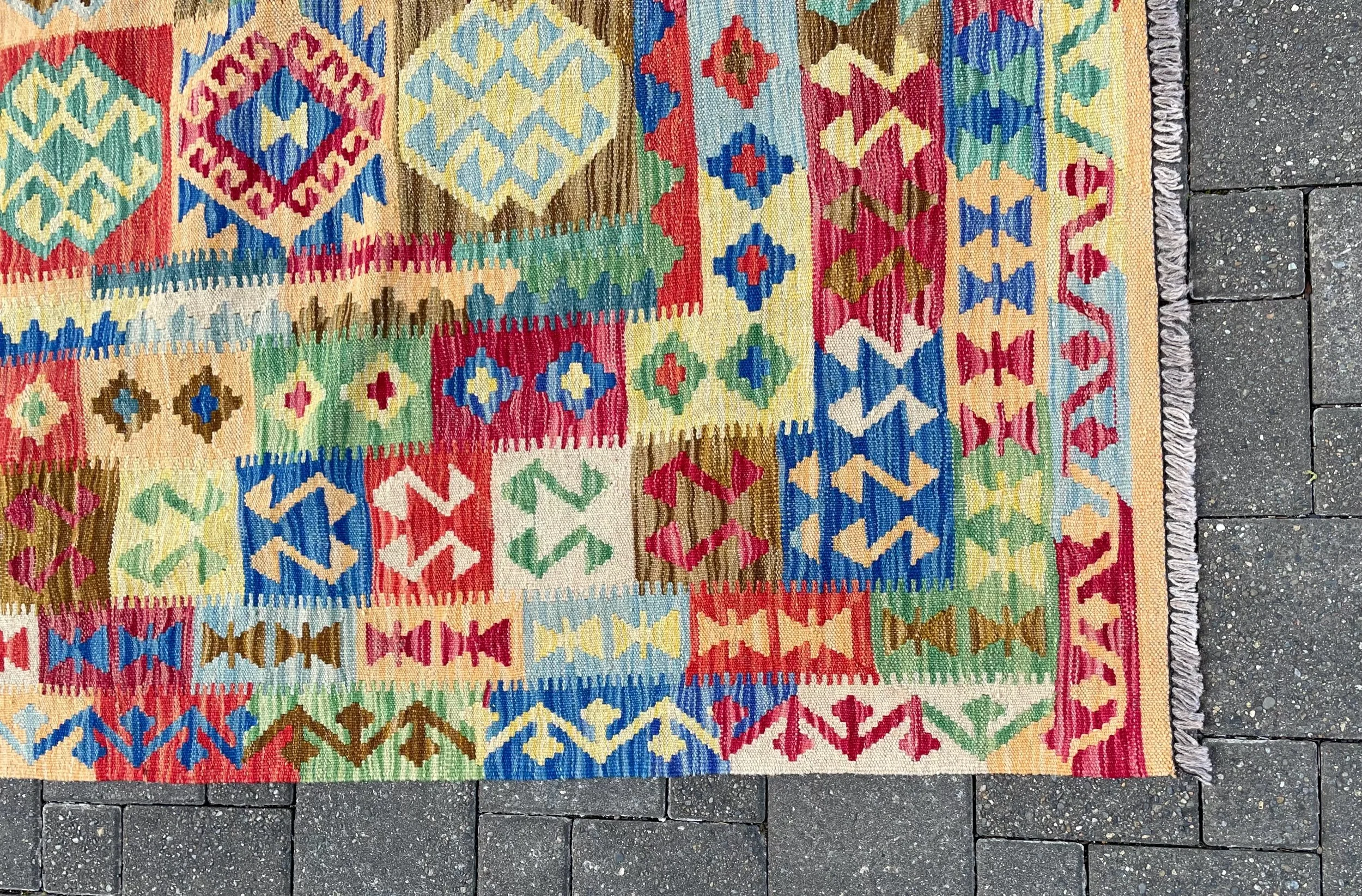 Colorful Kilim Wool Rug 7