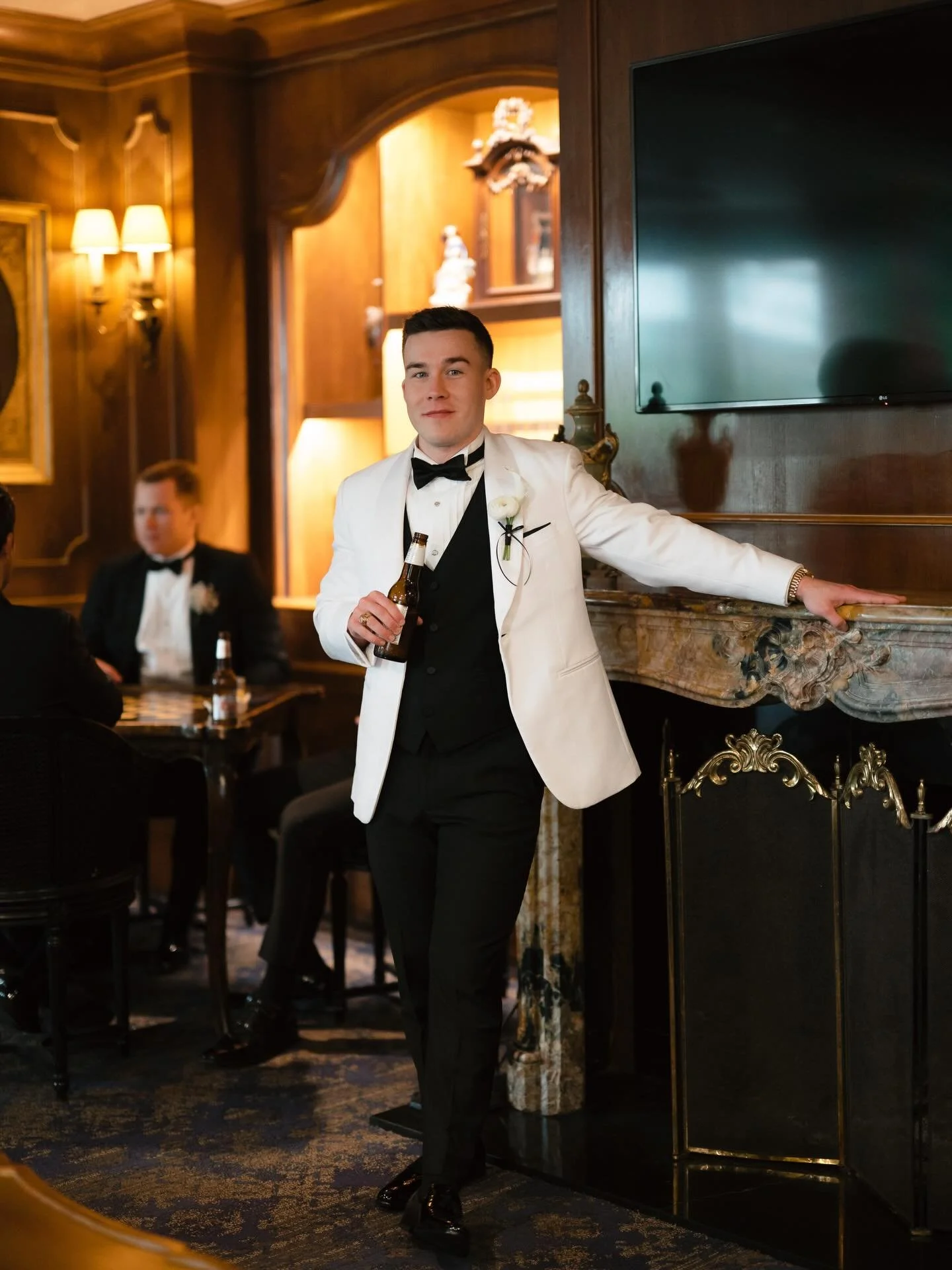 Getting ready shouldn&rsquo;t feel like a checklist...for anyone.

When there&rsquo;s space built into the timeline the guys get to relax too (instead of running around at the last minute).

It&rsquo;s one of the most overlooked parts of the day and 