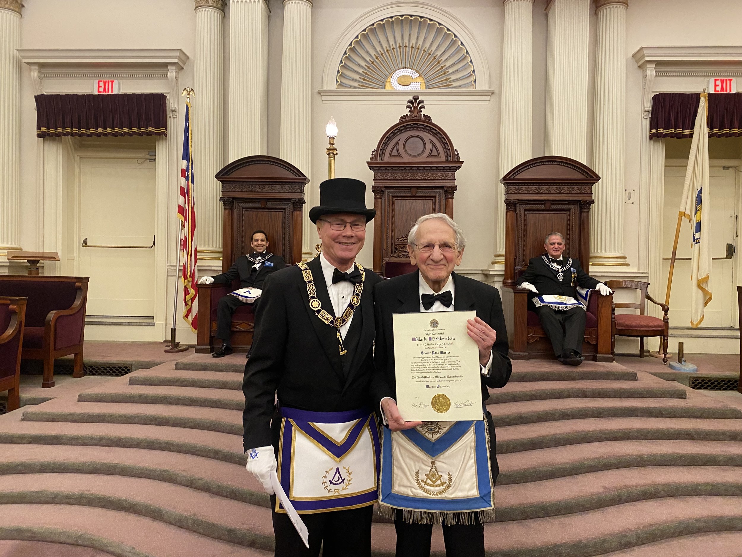  Rt. Wor. Tad Connelly, DDGM District 1, presented Rt. Wor. Mark Lichtenstein with his 50-year Past Master diploma 