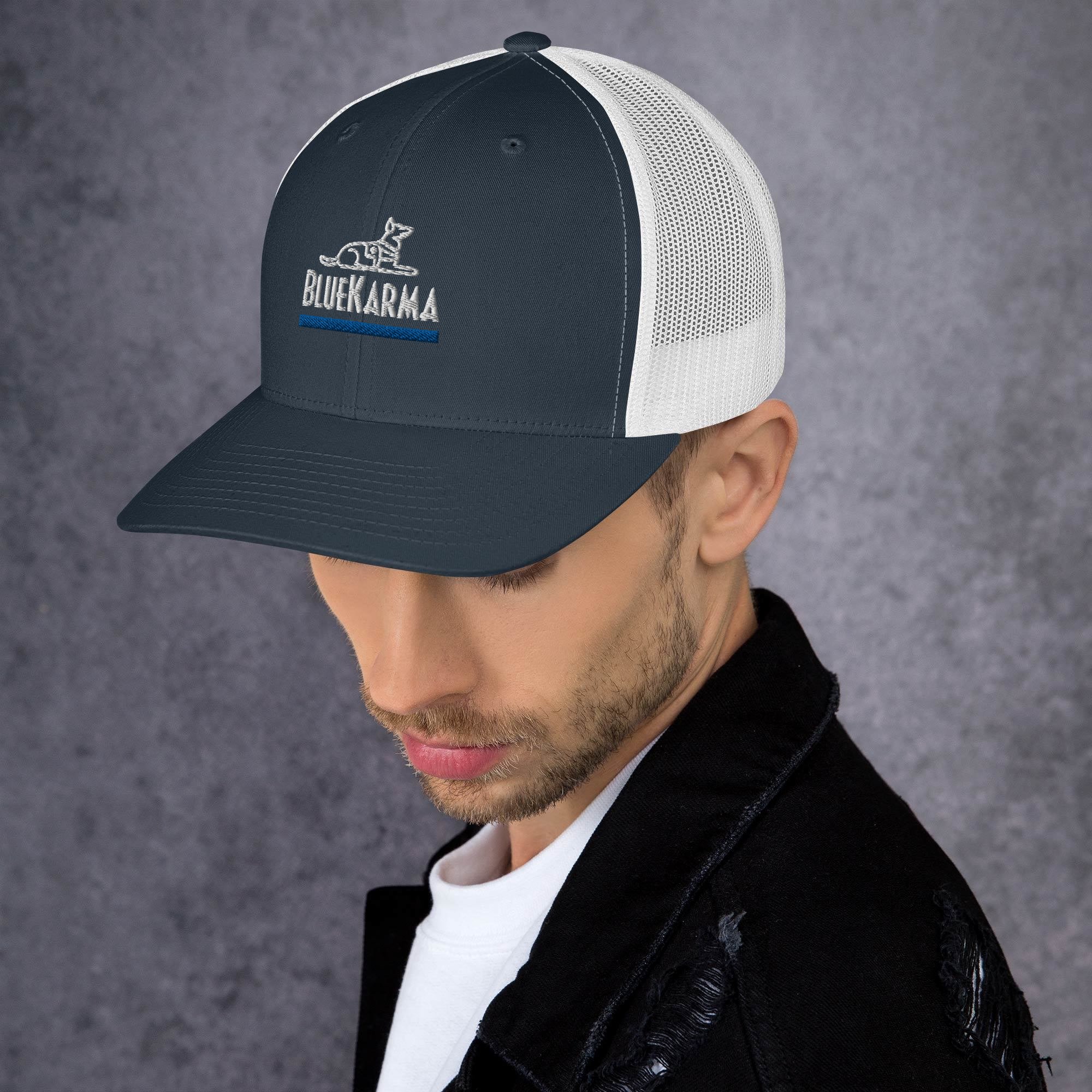 retro-trucker-hat-navy-white-left-66fff481663c6.jpg