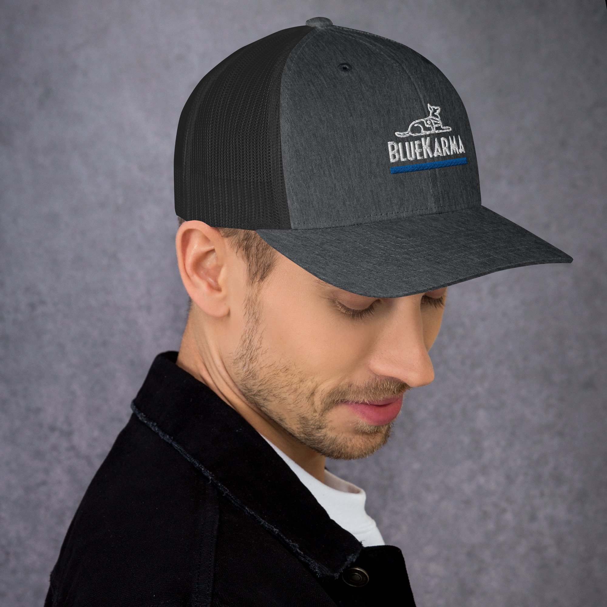 retro-trucker-hat-dark-heather-gray-right-66fff481728e1.jpg