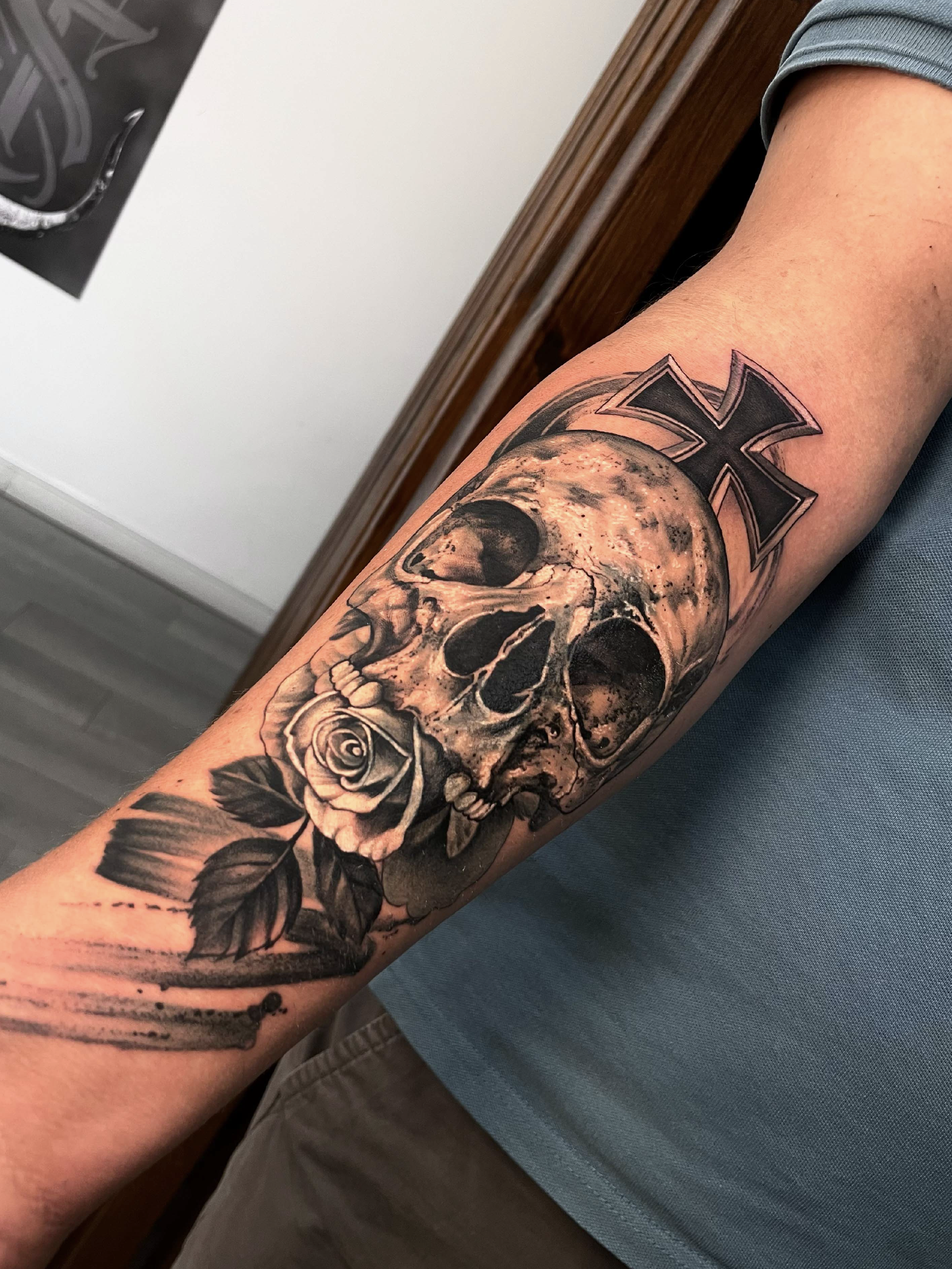 Realismo Space Tatooo Cascais - Severo