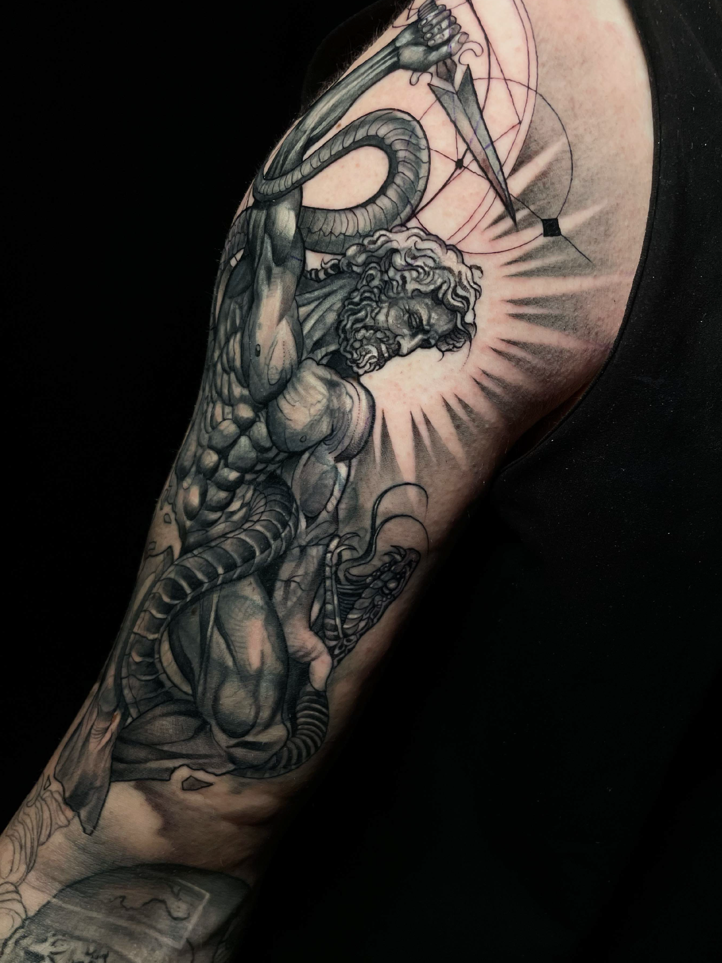 Realismo Space Tatooo Cascais - Severo