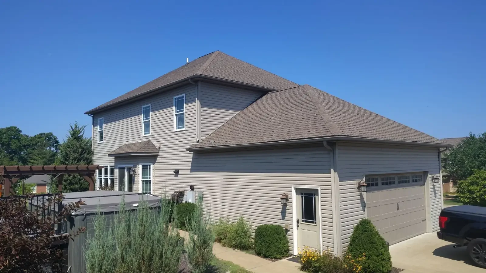 Roof Integrity Testing After Storms: Why Villa Ridge Homes Need It