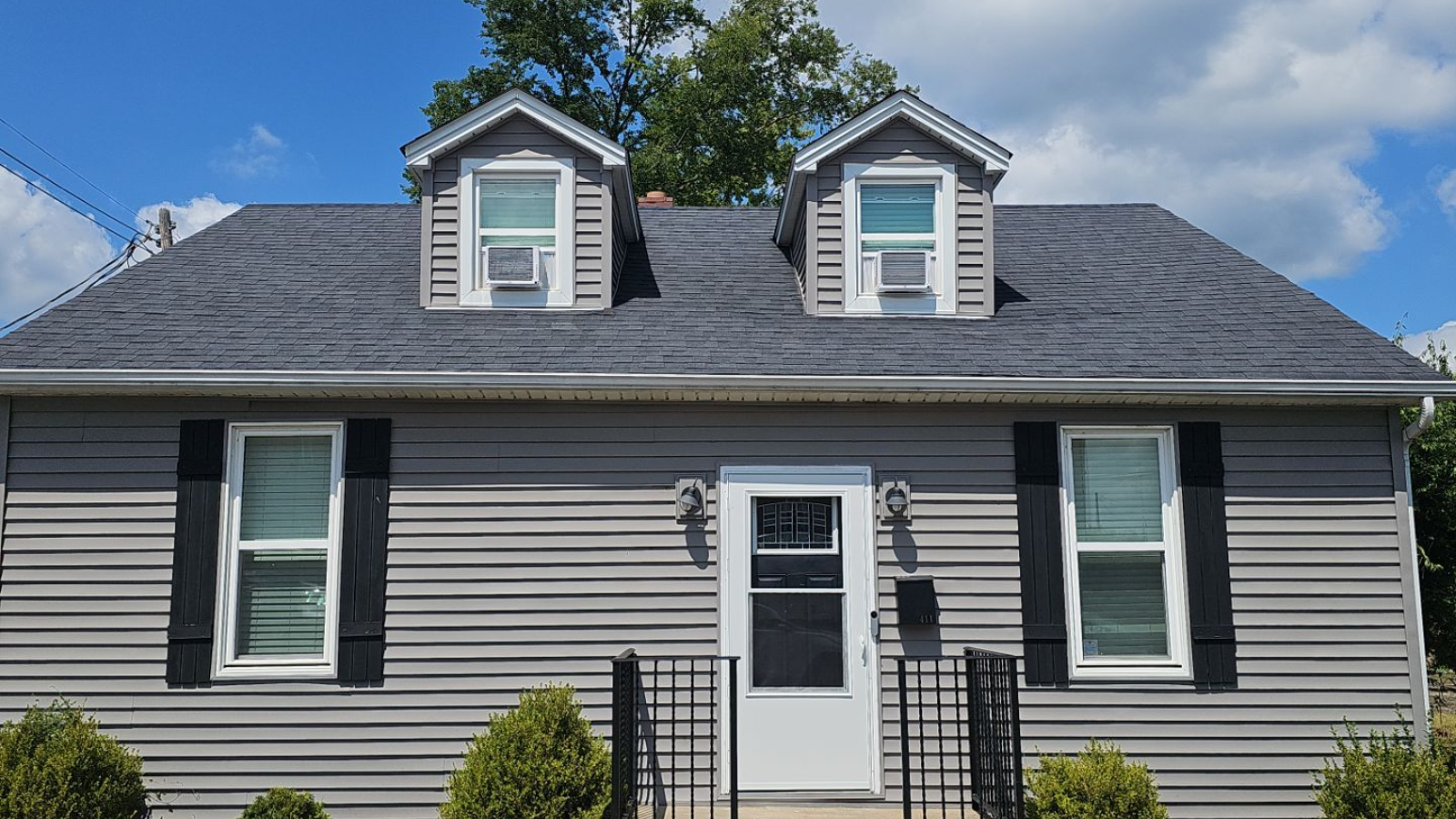 Roof Replacement Permits Understanding Requirements For Villa Ridge Missouri Homeowners