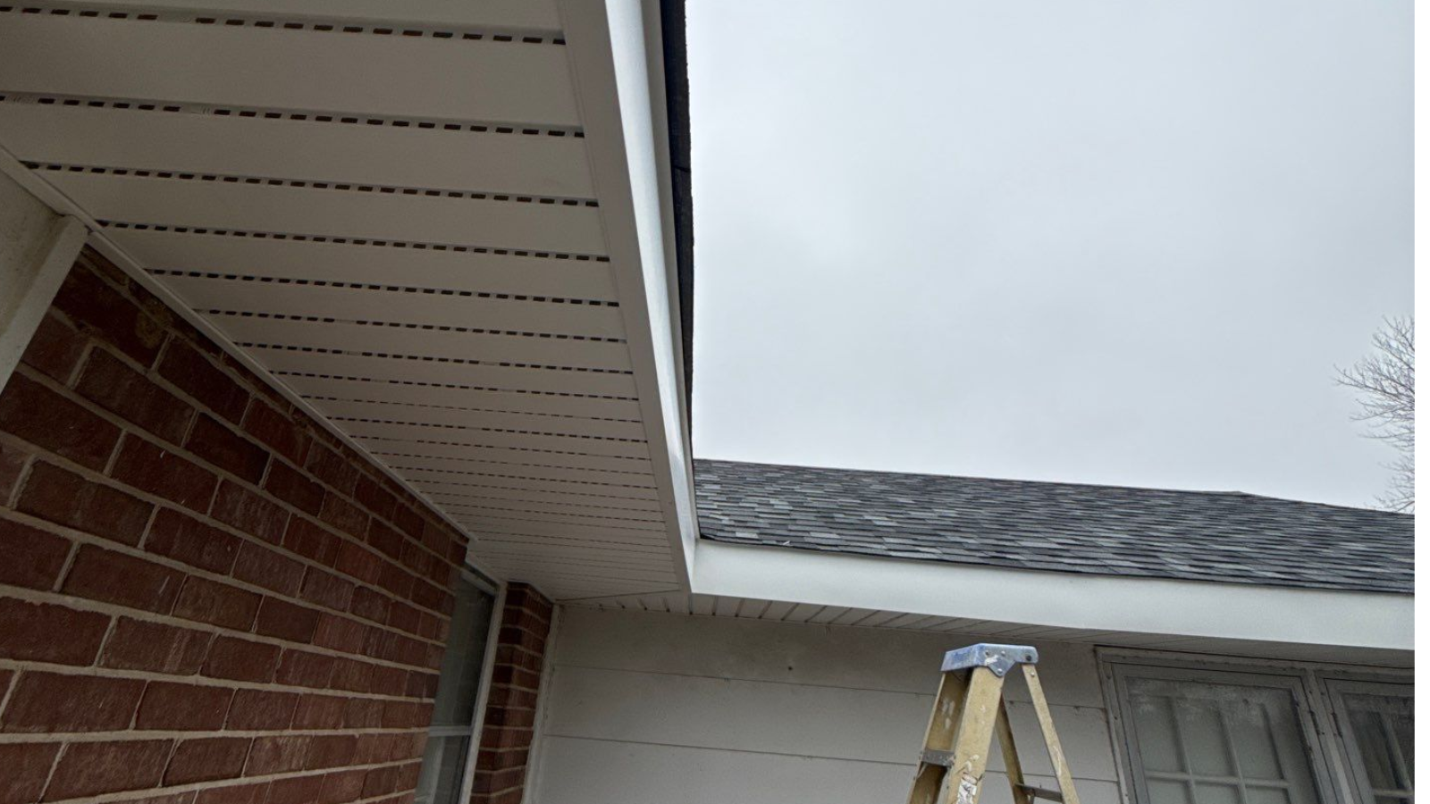 Soffit Repair Underside Protection Restoration For Villa Ridge Homeowners