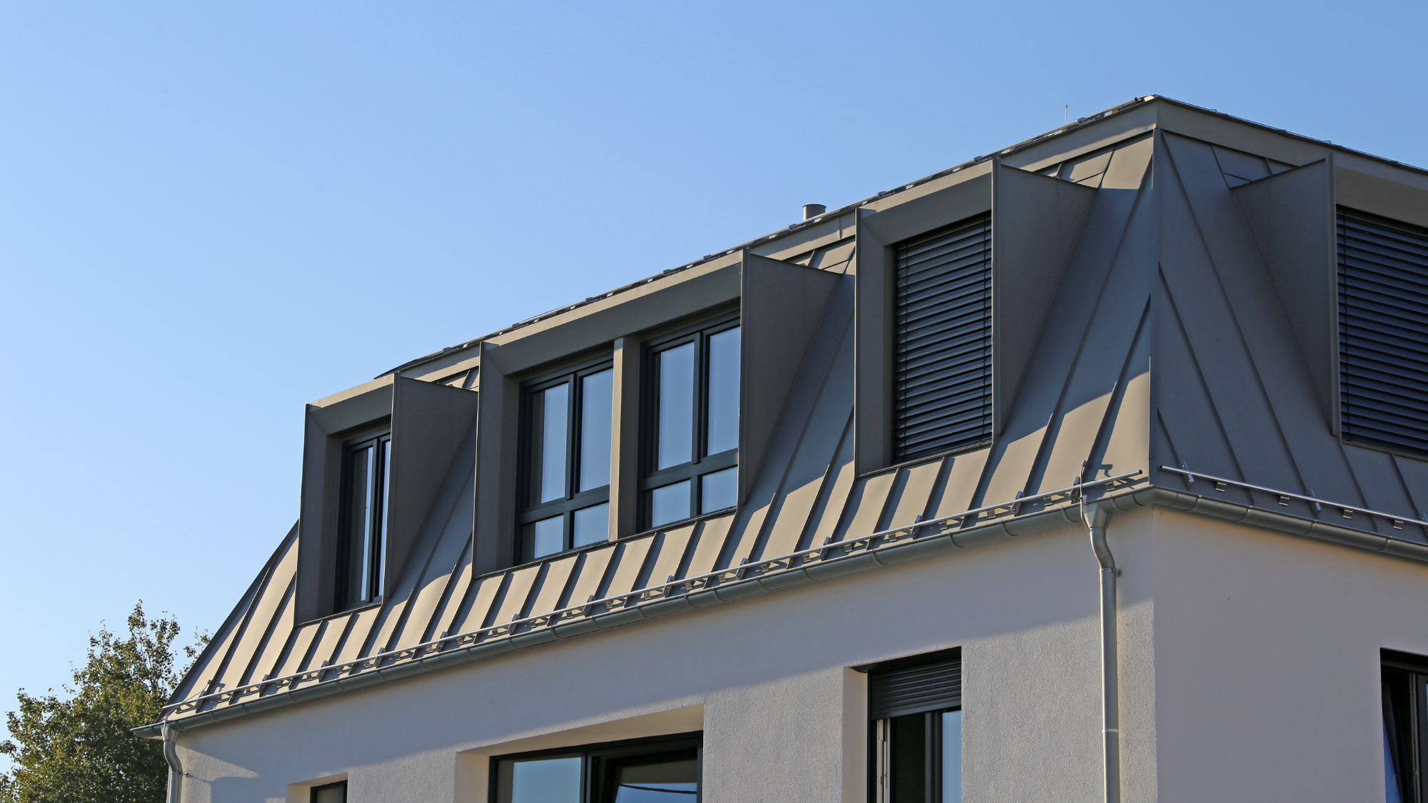 Metal Roof Longevity: Understanding Your Investment's Lifespan