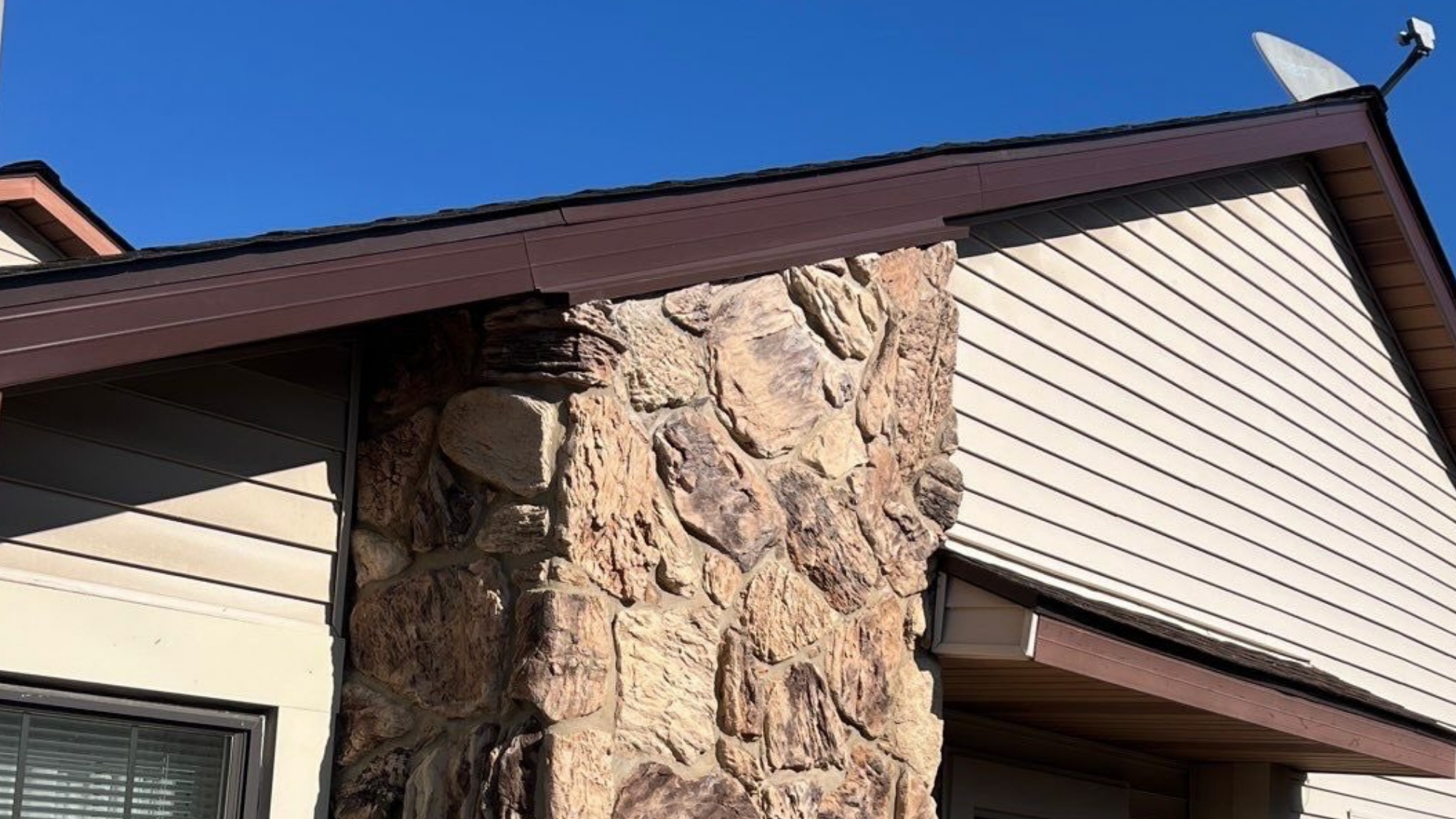 Siding Replacement: Signs It's Time to Update