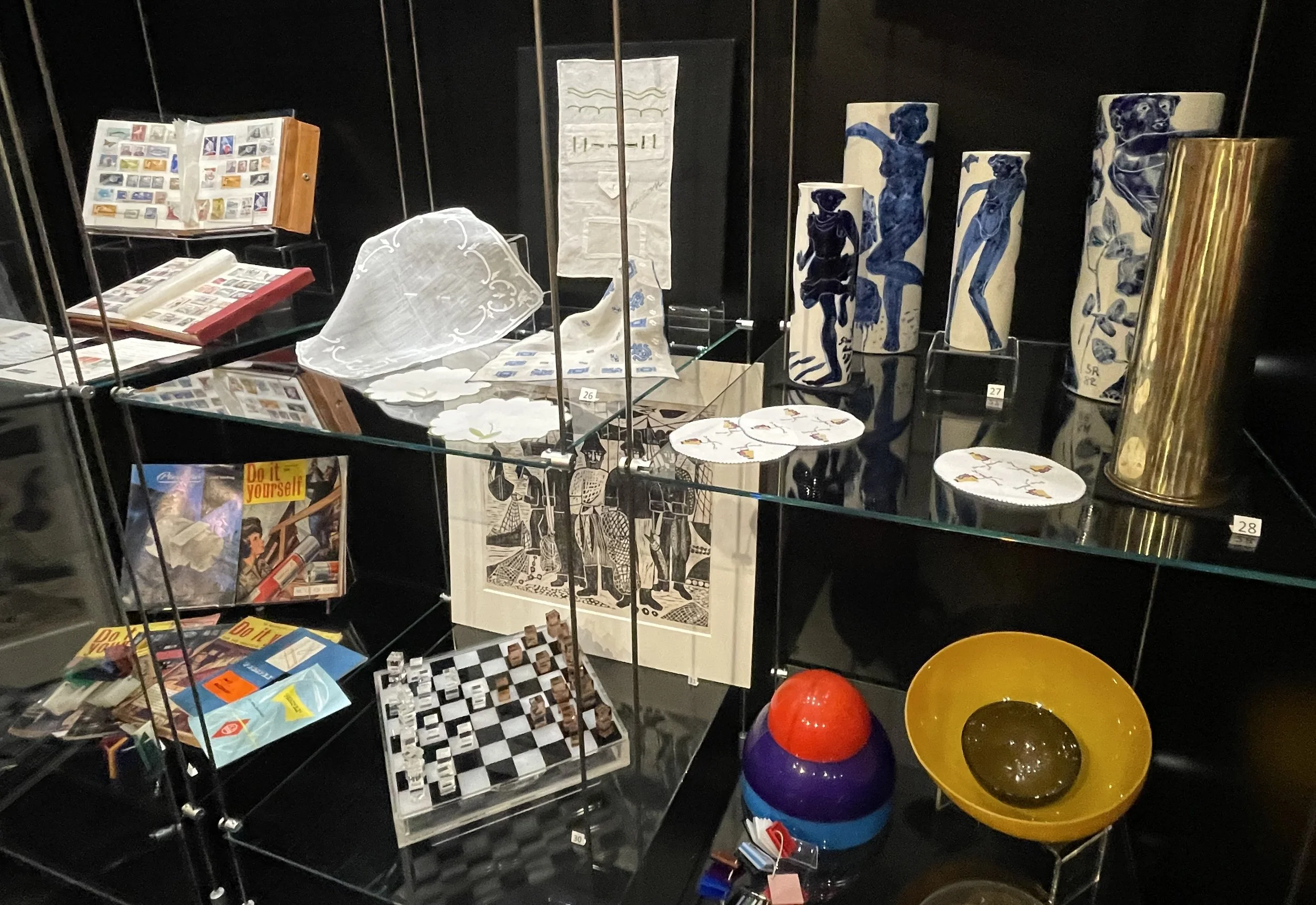 Curiosity cabinet with ceramics by Silvia Radu and inherited objects from Shula and Jona Ullmann 