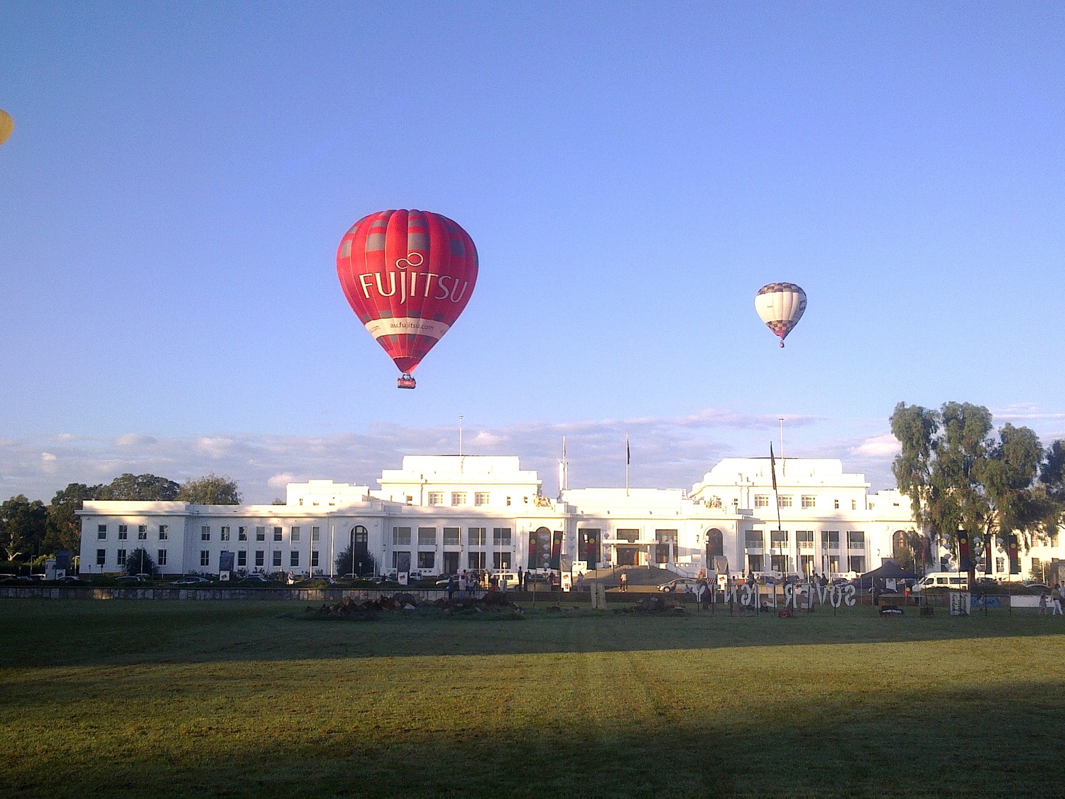 Fujitsu Hot Air Balloon Over Parliament House.jpeg