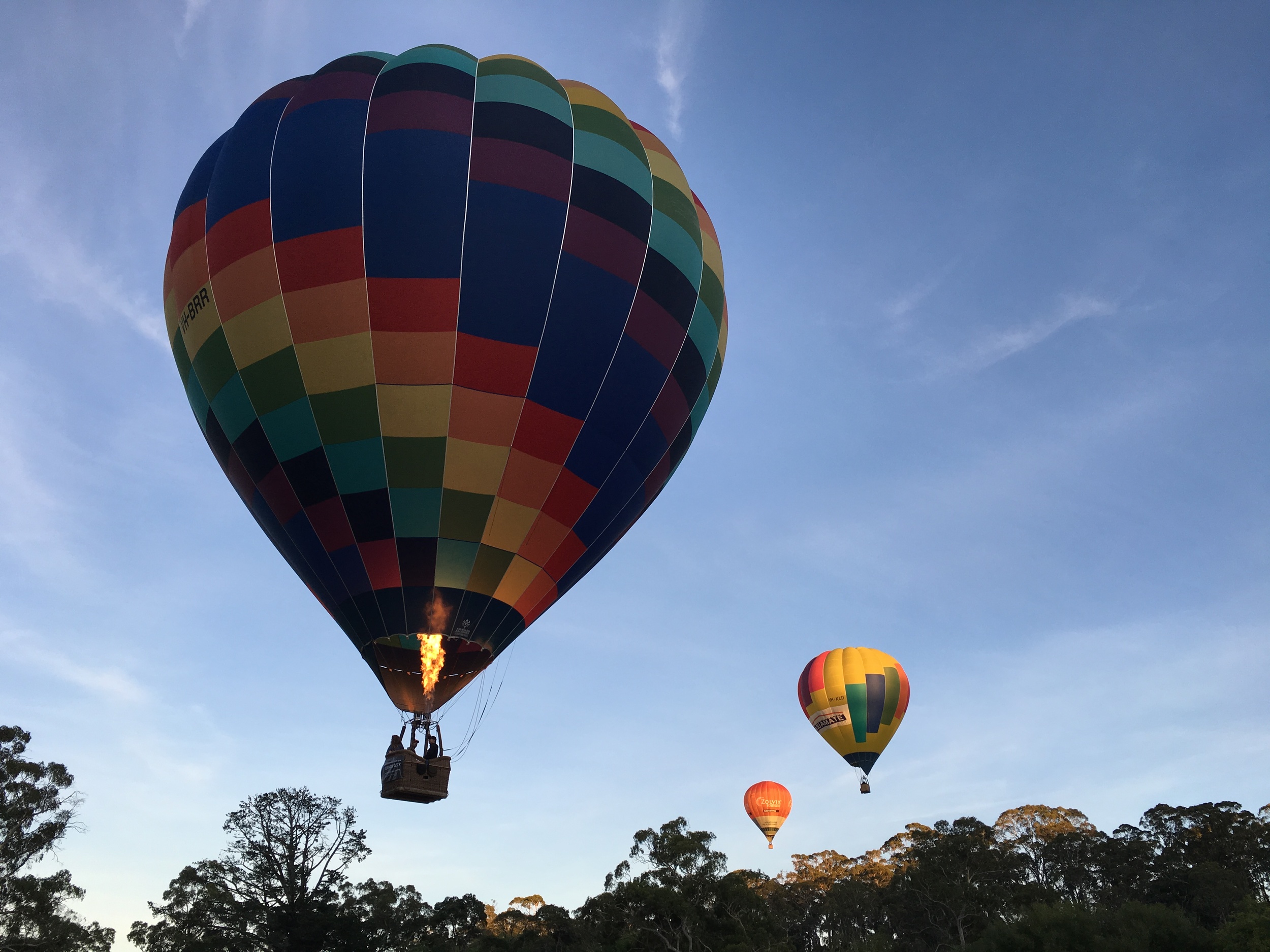 Daylesford Ballooning launch.jpg