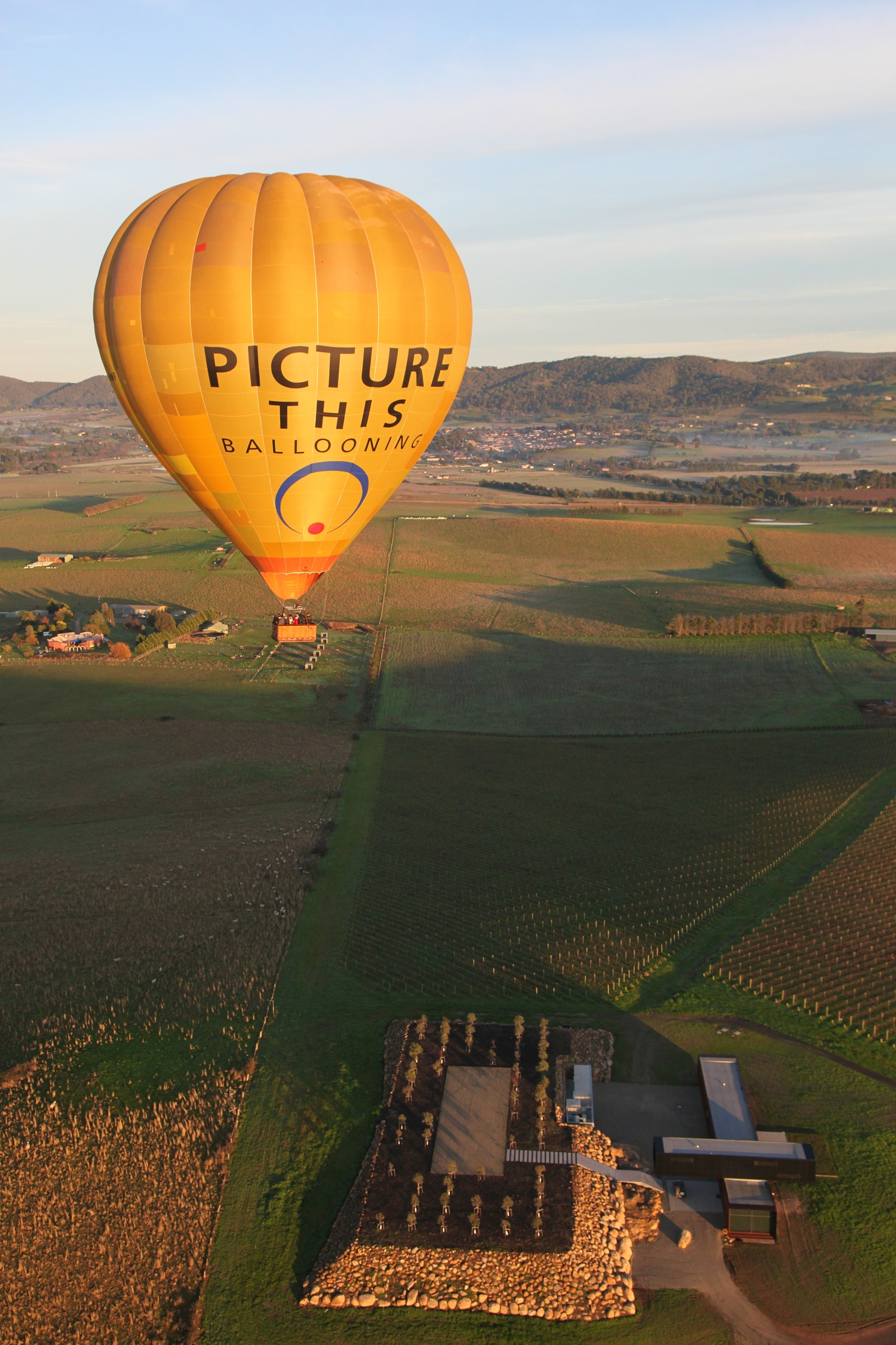 Picture This Hot Air Balloon over Yarra Valley 5.jpeg