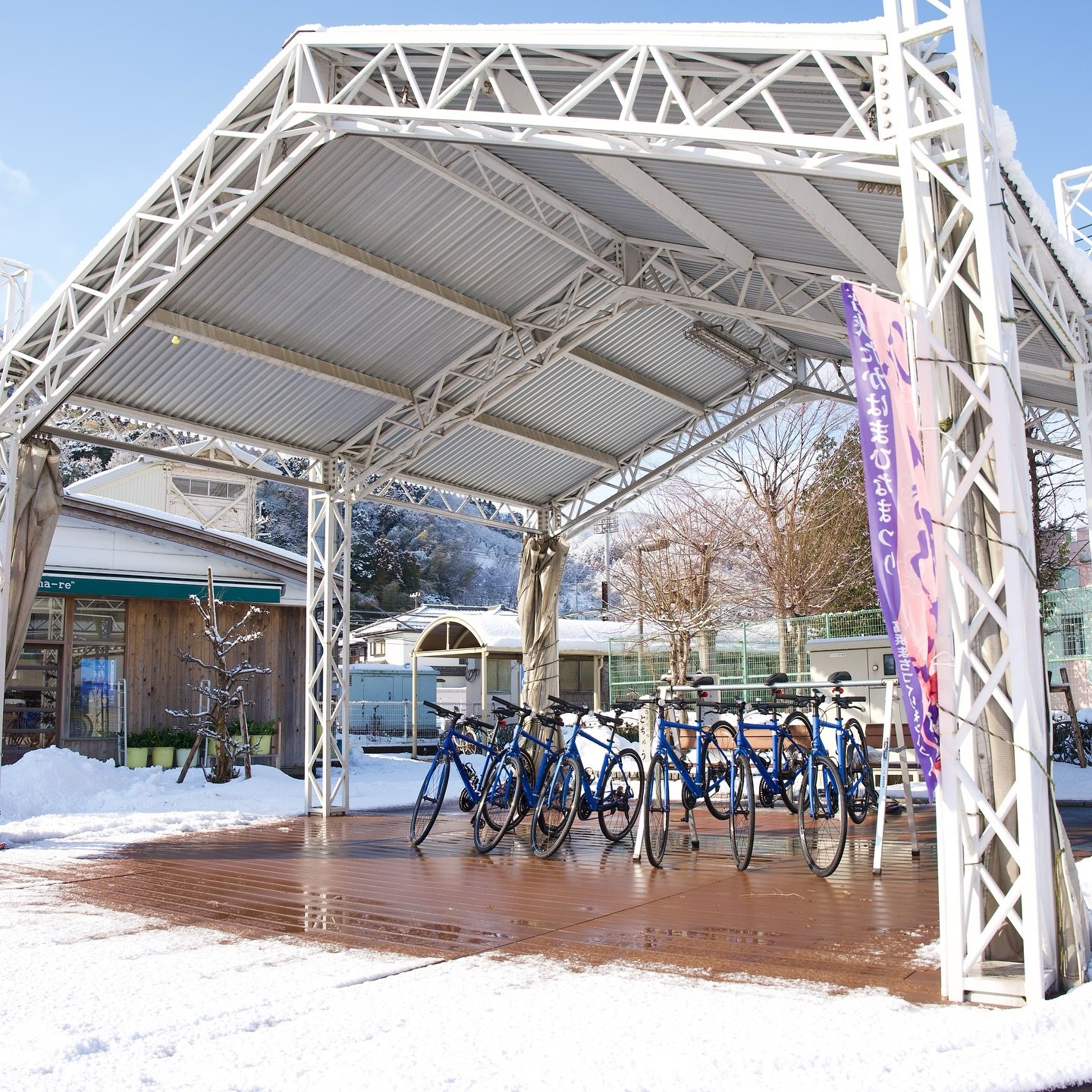 Last week we celebrated the completion of Gateway, a new cycling facility in Takahama, Fukui which will serve as an entry point to the new 126km National Cycling Route, Wakasa Bay (https://www.fuku-e.com/wakacycle-en/index.html). In conjunction with 