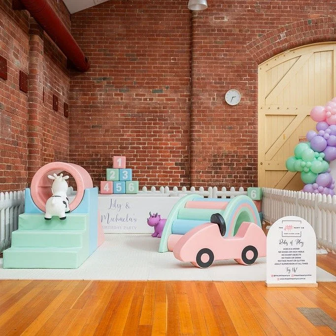 Soft Play Dreams, Delivered to you 💫

Create a magical space for your little one's special day, without lifting a finger!
We deliver, style and pack down beautiful soft play so your toddler can explore safely... and you can actually enjoy the party.