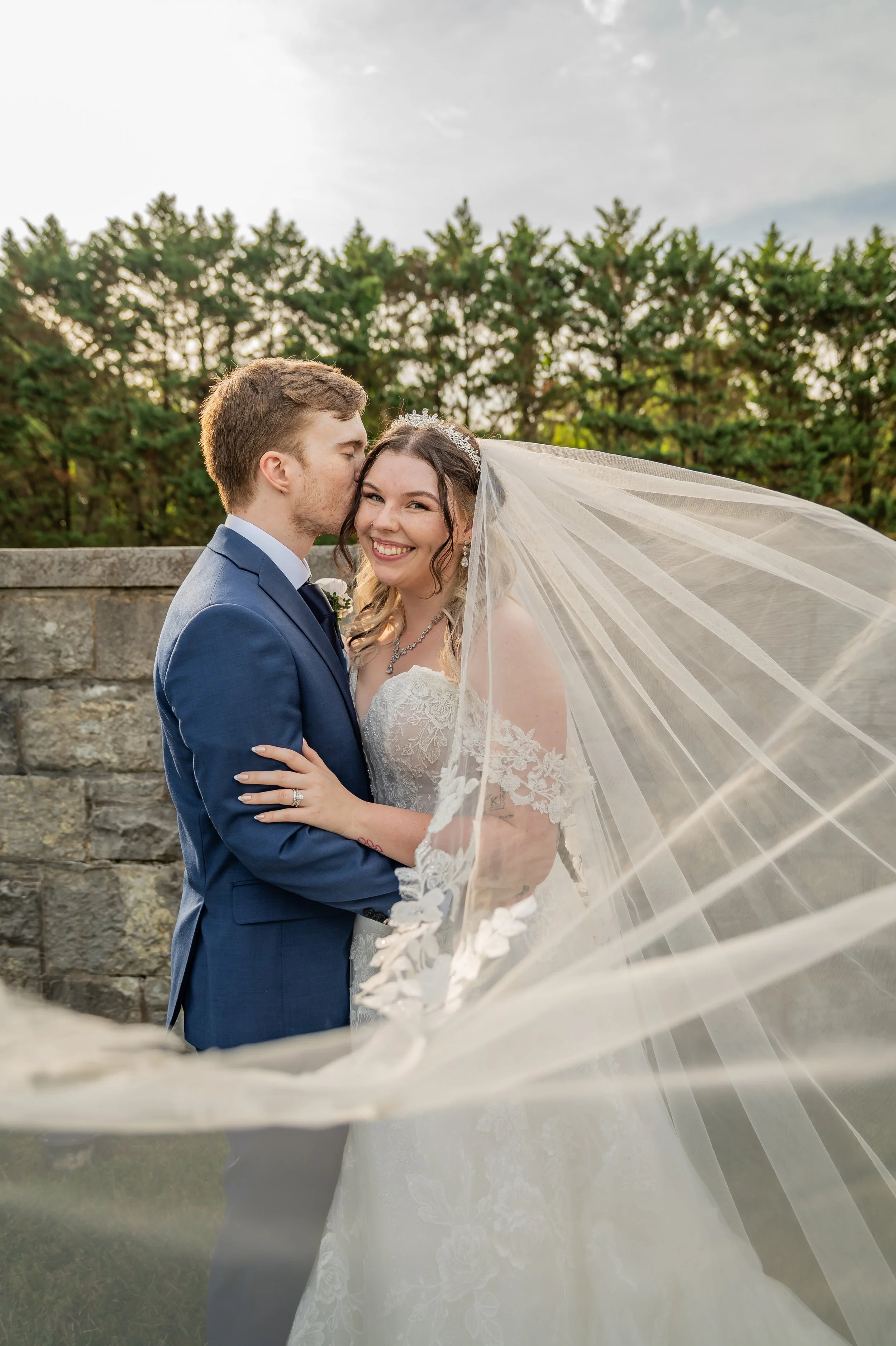 Fairytale wedding at the Kincaid House in Clinton, TN