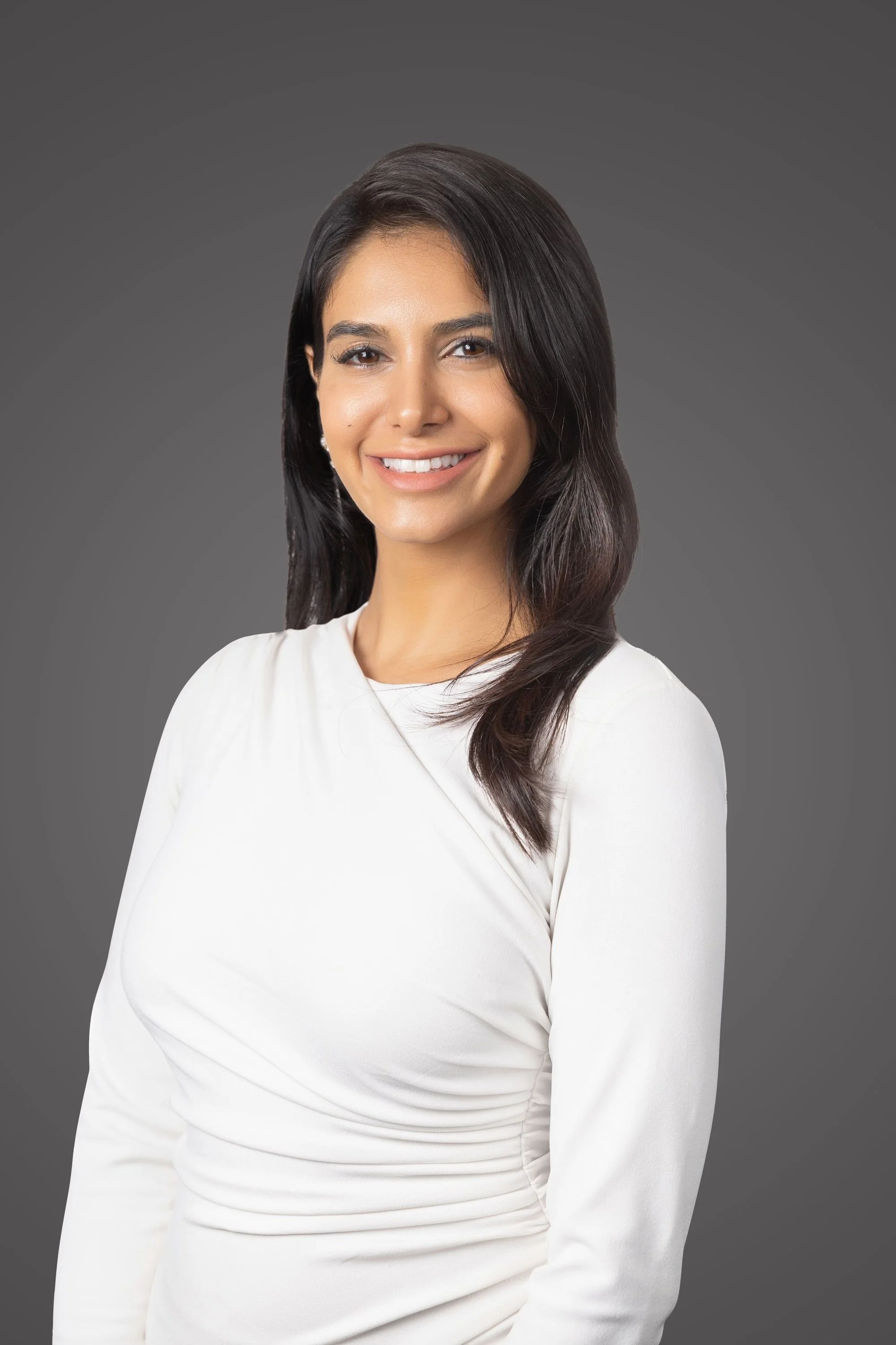  Dr. Zee (she/her) 
Naturopathic Doctor 
 
Functional Medicine 
Holistic Blood Work 
Individualized Protocols on Biomarkers
 
 
 Book Discovery Call 