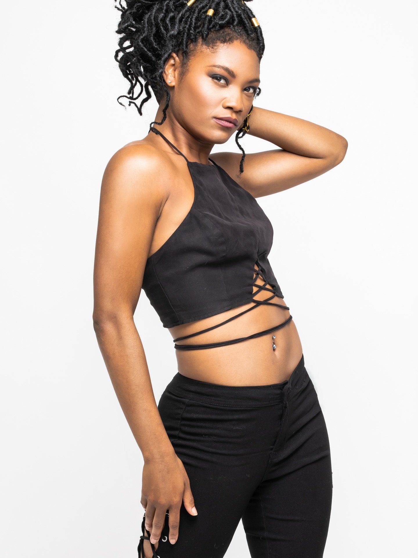 Im so excited my body is healing. One chiropractor session away from training again and getting back to dance classes/auditions ✨💪🏾