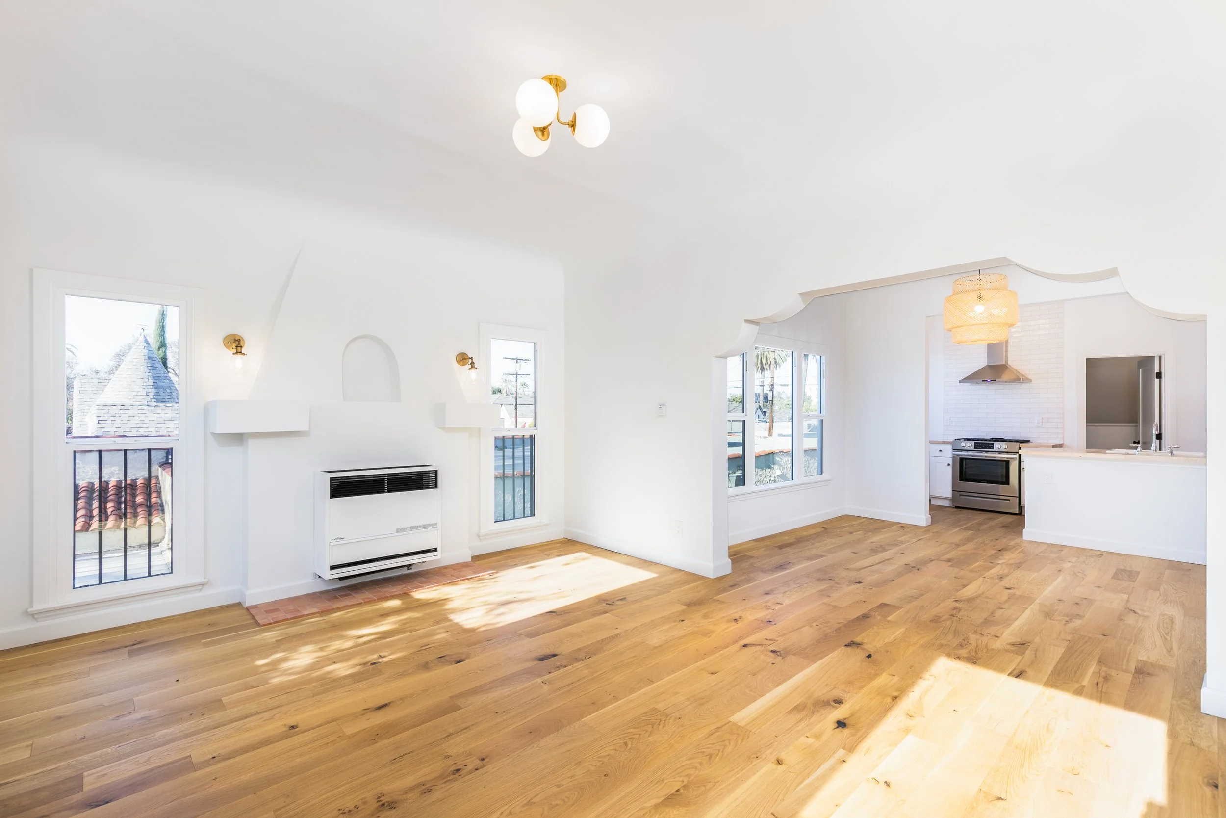 1 - Interior 2822 1_2 Wellington.jpg