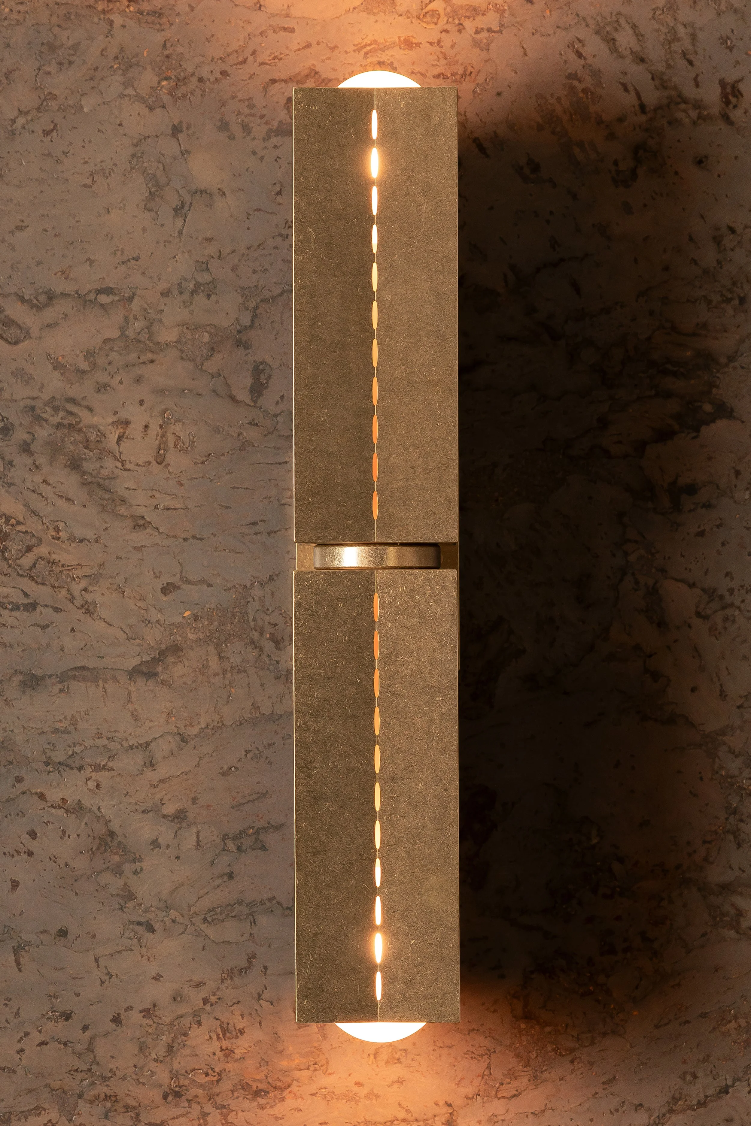 Polaris_Wall_Brass_Large_On_Front.jpg