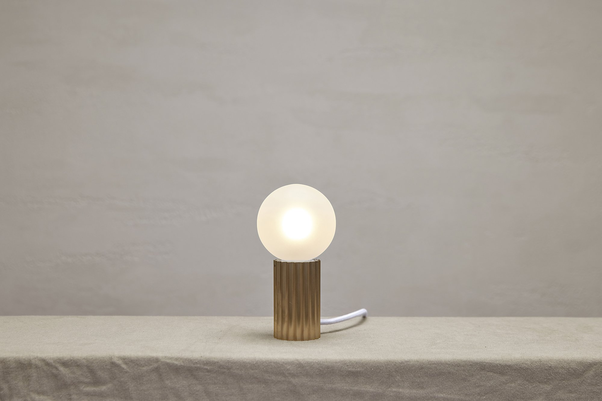 Marz Designs_Attalos_Table Light_G95_Front On_On.jpg