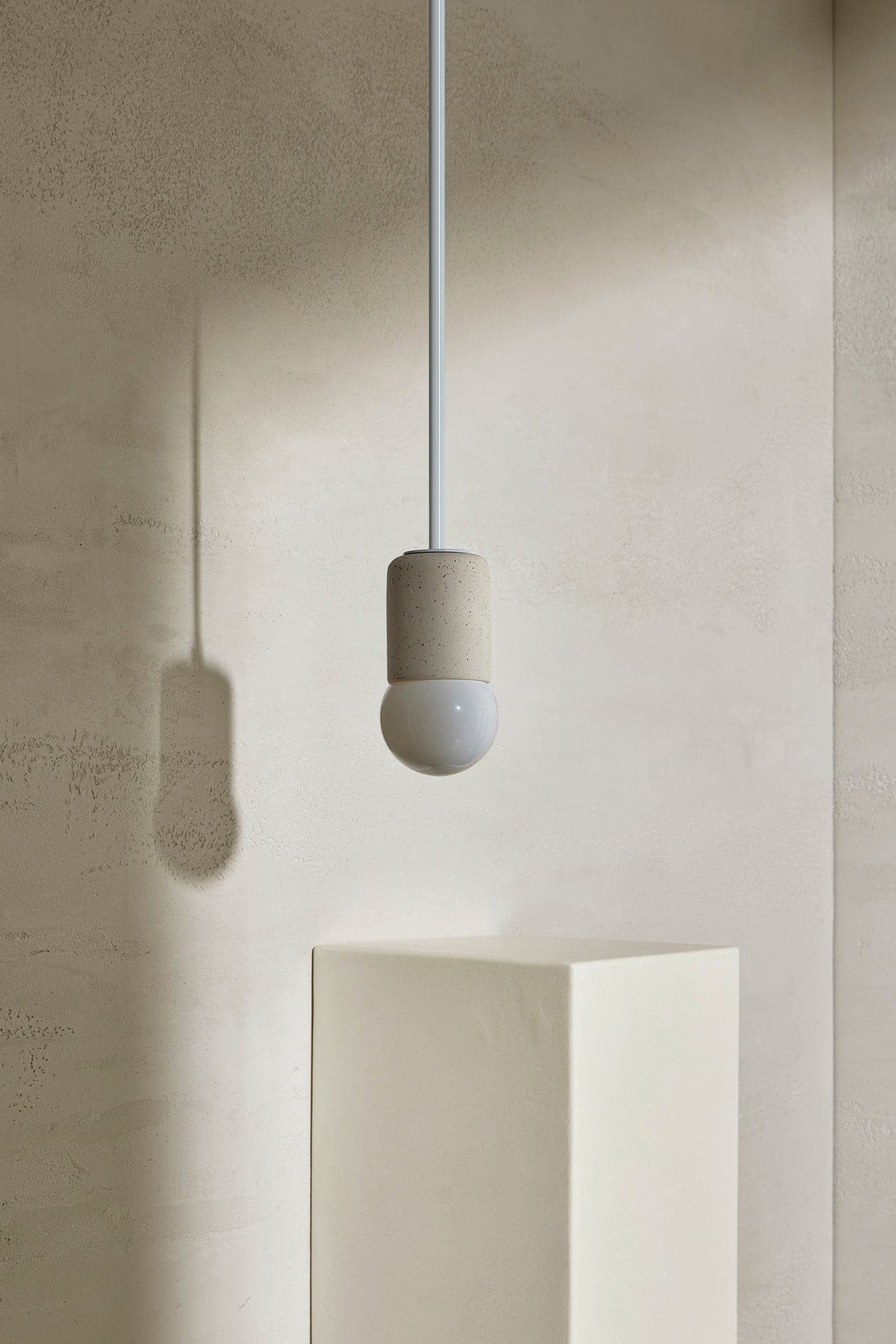 marz-designs-terra-1-pendant-solid-rodmarz-designsvanilla-beanwhite-satin-350139.jpeg