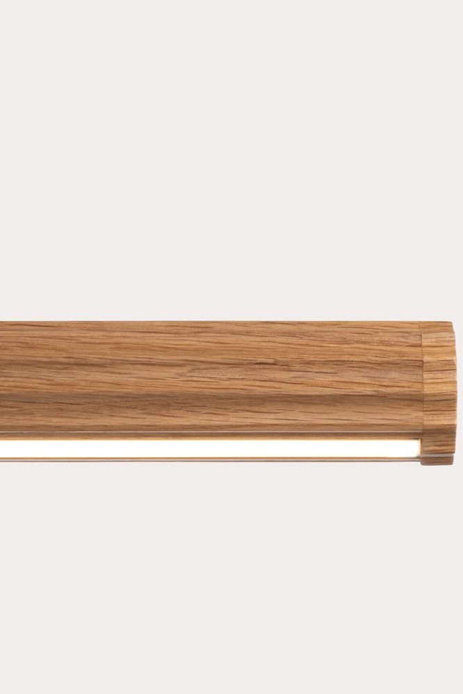 FlutedRoller_VictorianAsh+linear+light.jpg