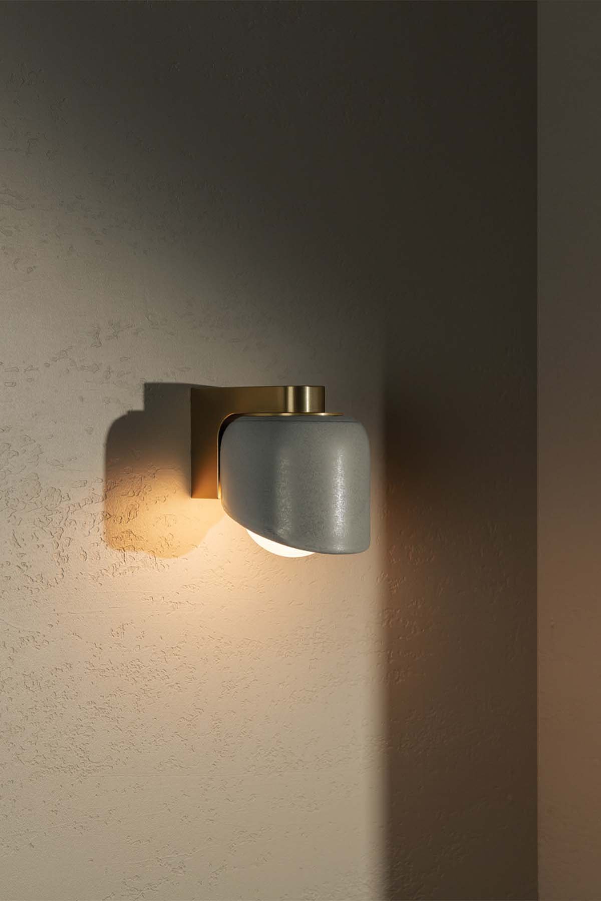 terra-05-wall-lightmarz-designsfogbrass-859110.jpg