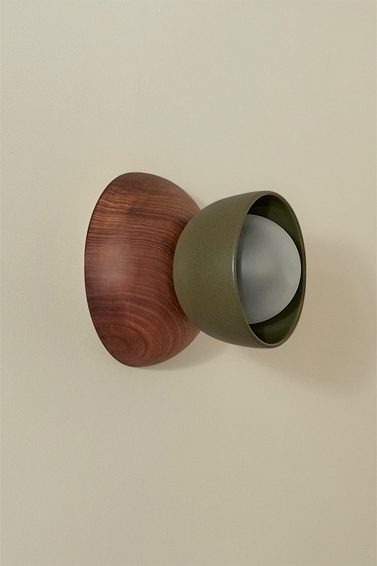 terra-00-surface-sconcemarz-designsolivewalnut-760921.jpg