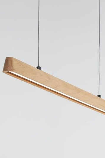 Tenn_2024_OILOAK+linear+light.jpg
