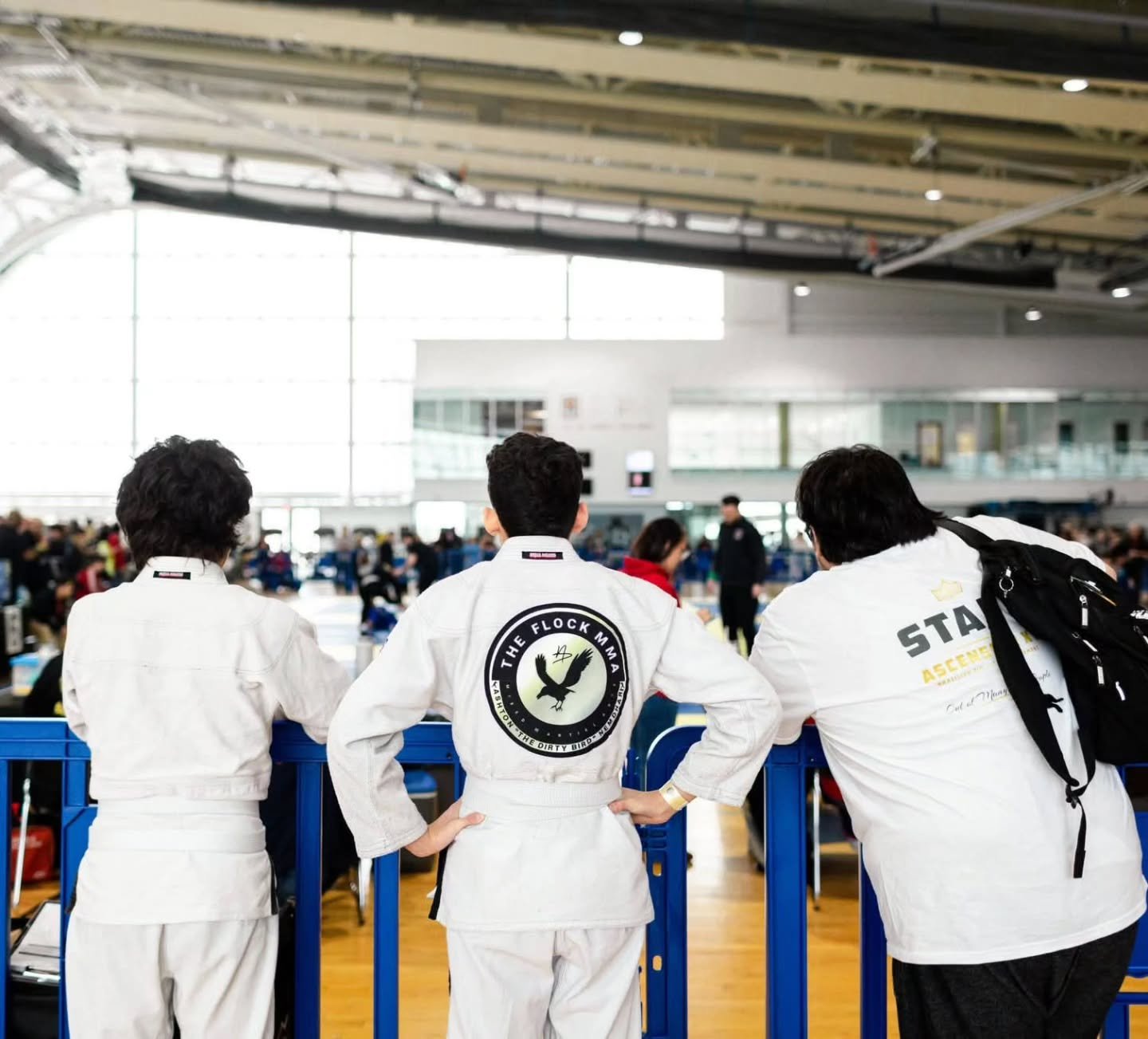TEAM. Facing the process and challenges together! 
#leasidemartialarts #leasidetoronto #leasidebrazilianjiujitsu